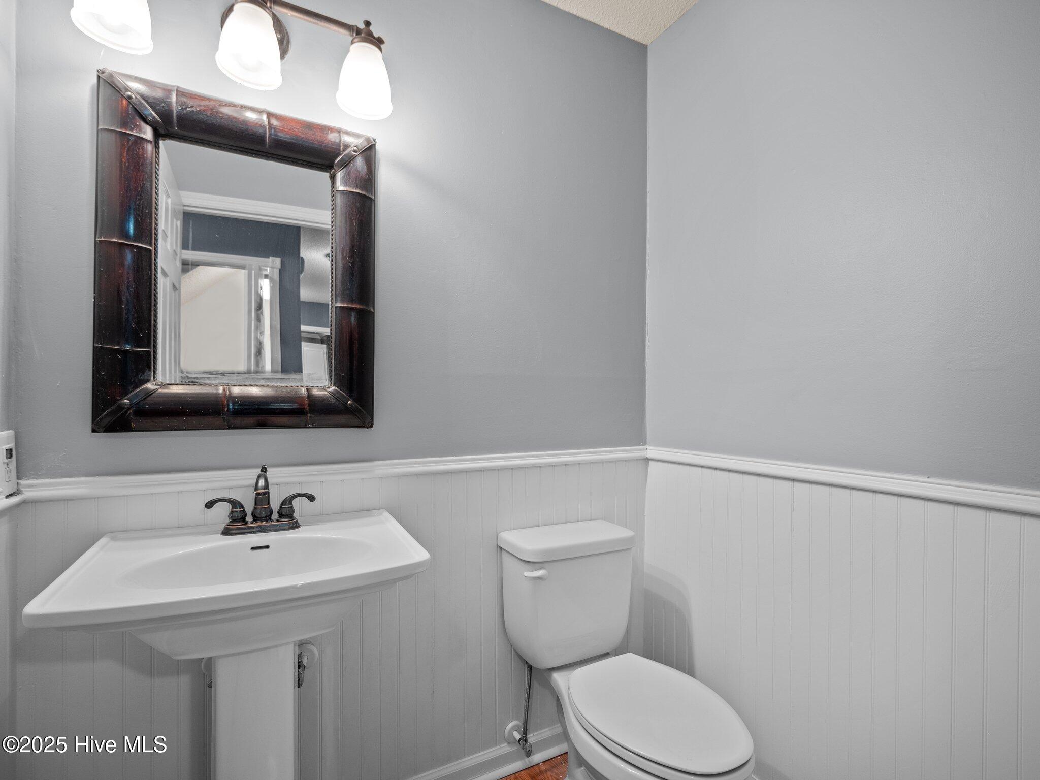 100549891 | Photo 12