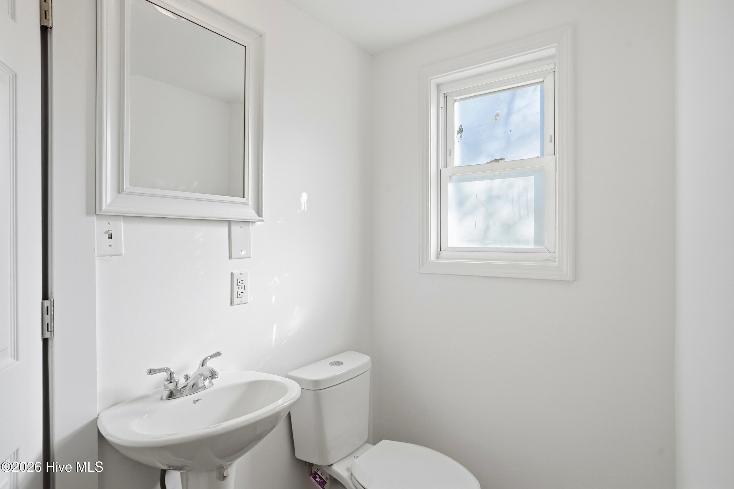 100552223 | Photo 24