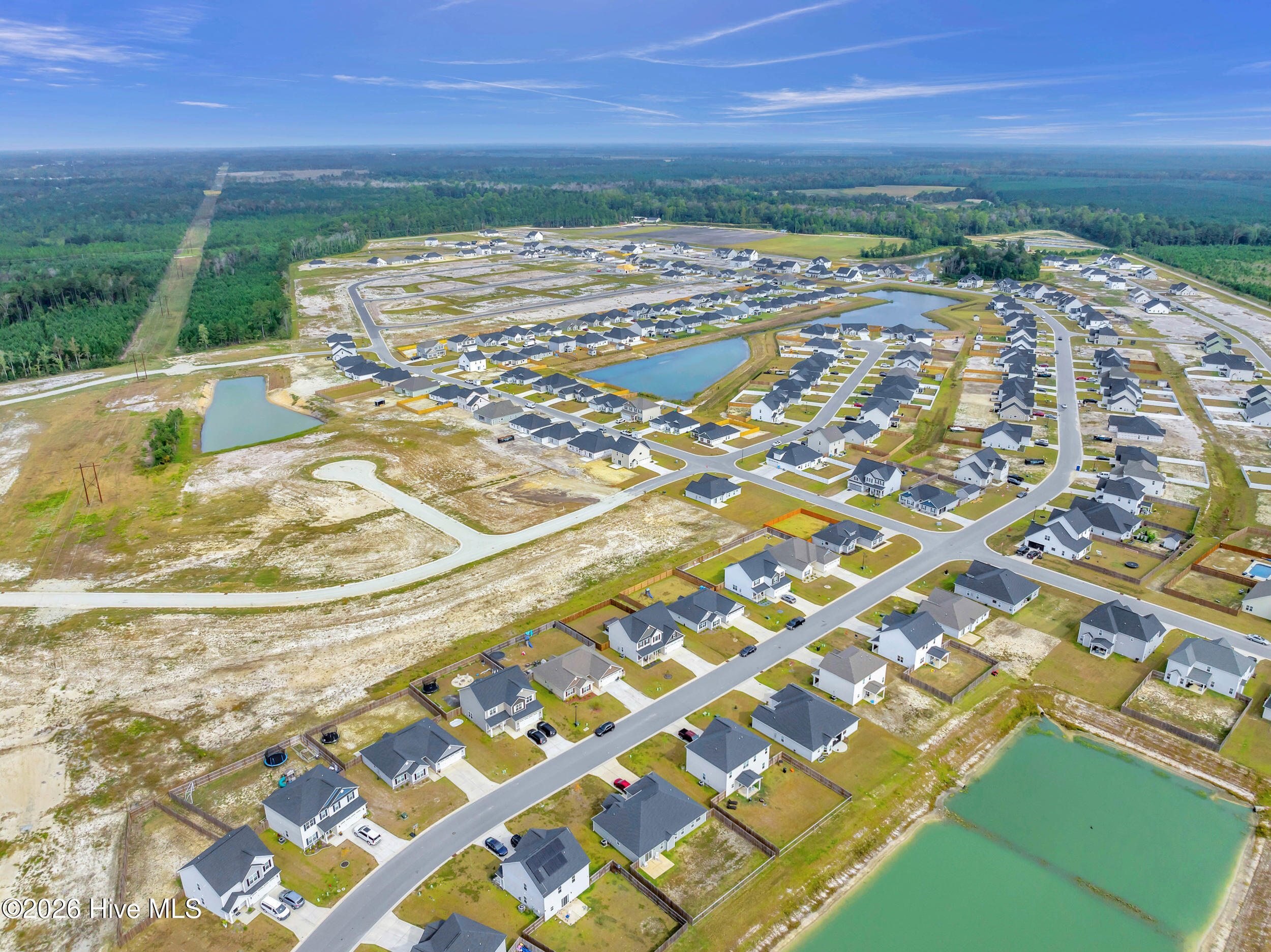 100547257 | Photo 61