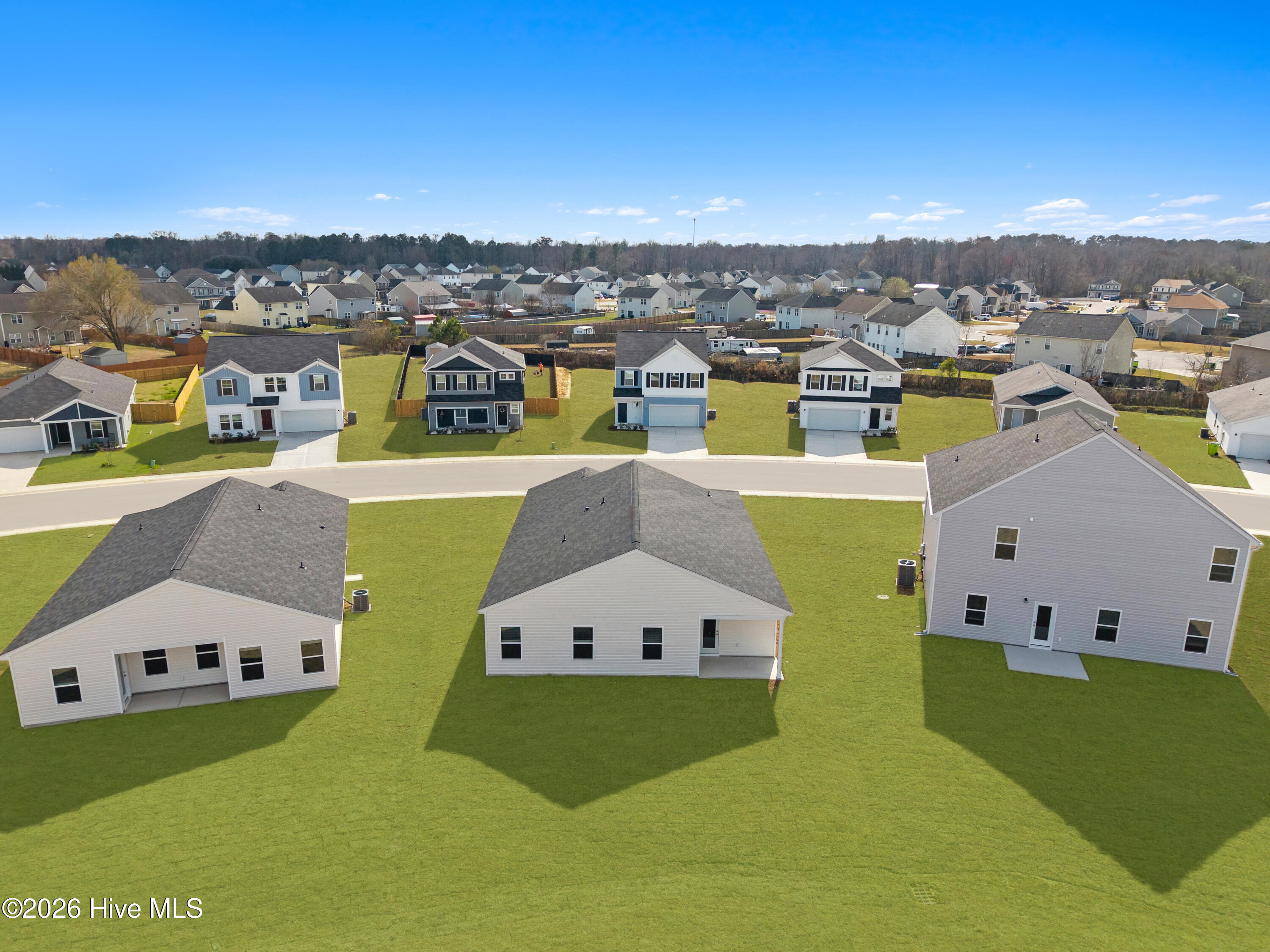 100534400 | Photo 41