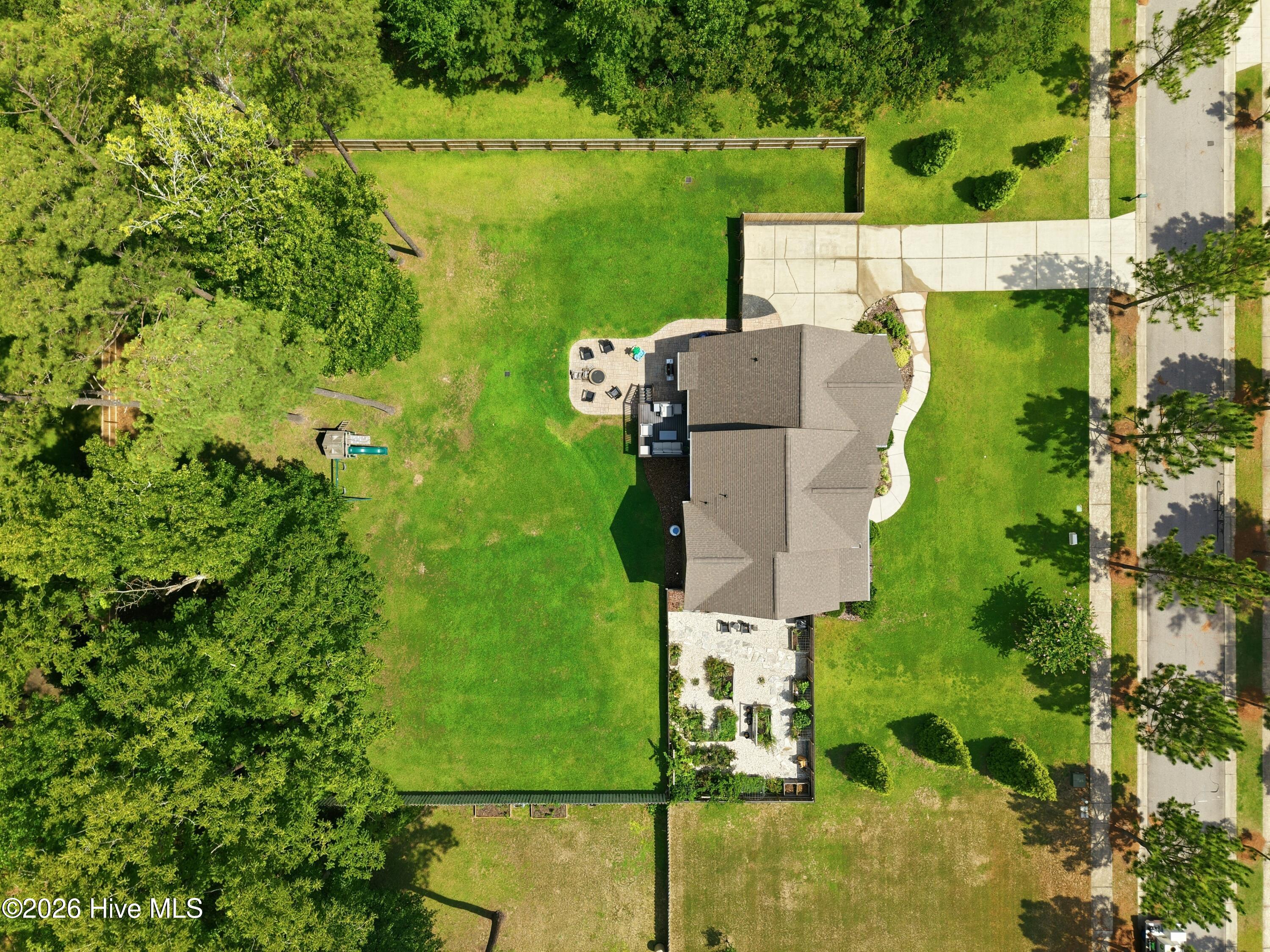 Photo 43 of Single family home for sale at 165 Glenmoor Dr, Southern Pines, NC 28387 | MLS# 100593386 | Listing updated on 2026-08-27