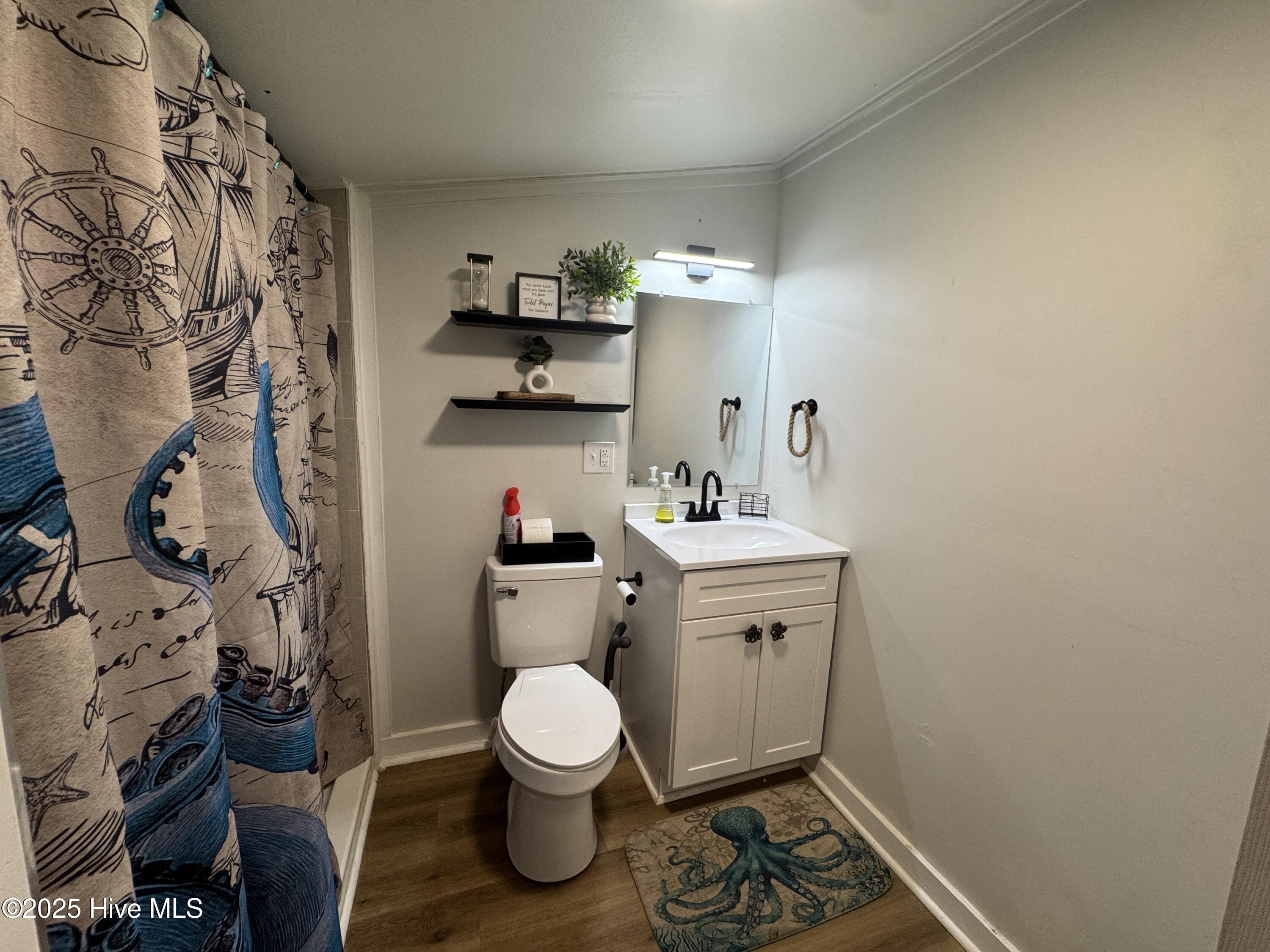 100515345 | Photo 14