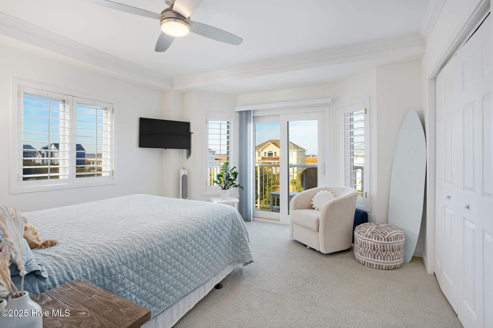 100546963 | Photo 18