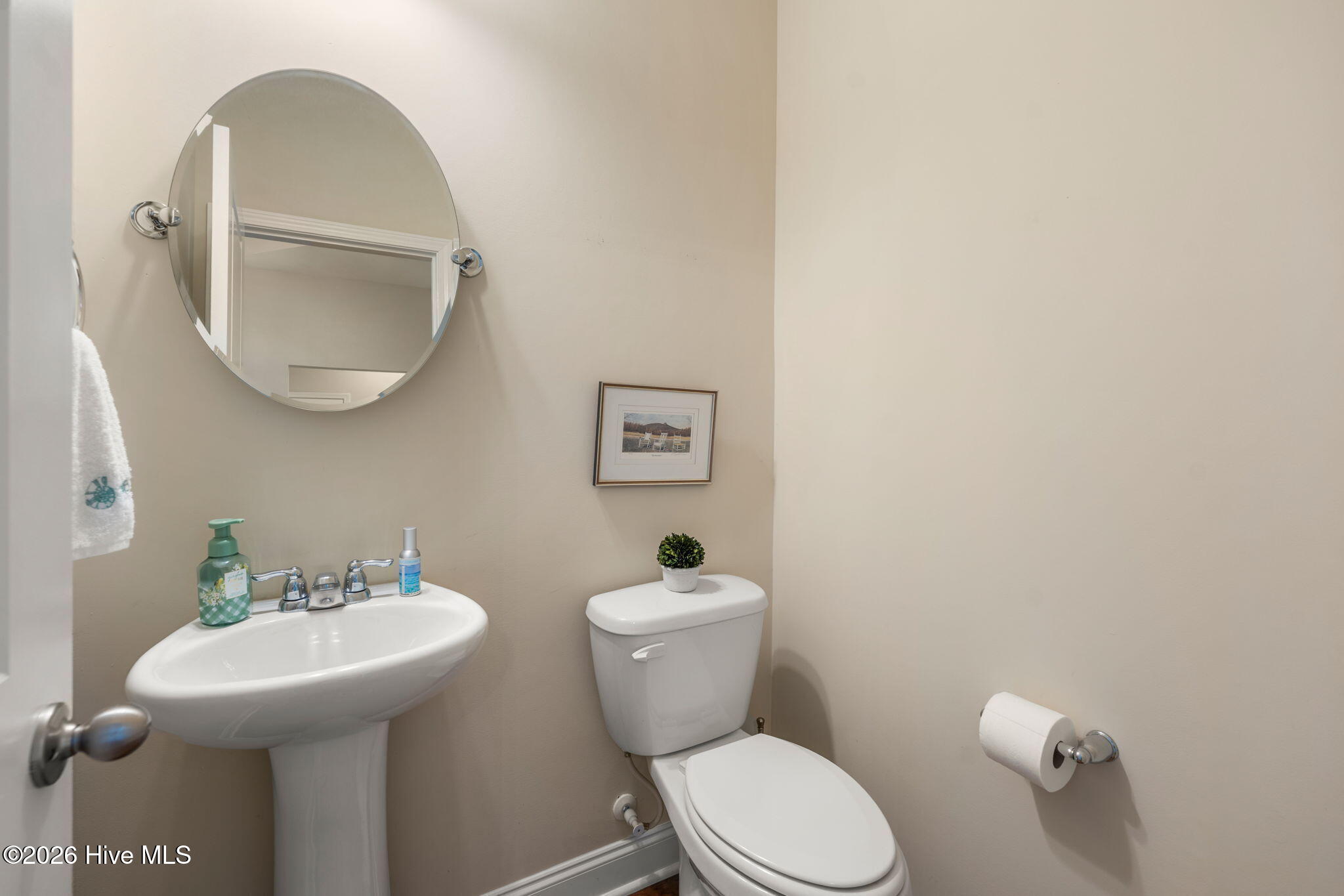 100569194 | Photo 26