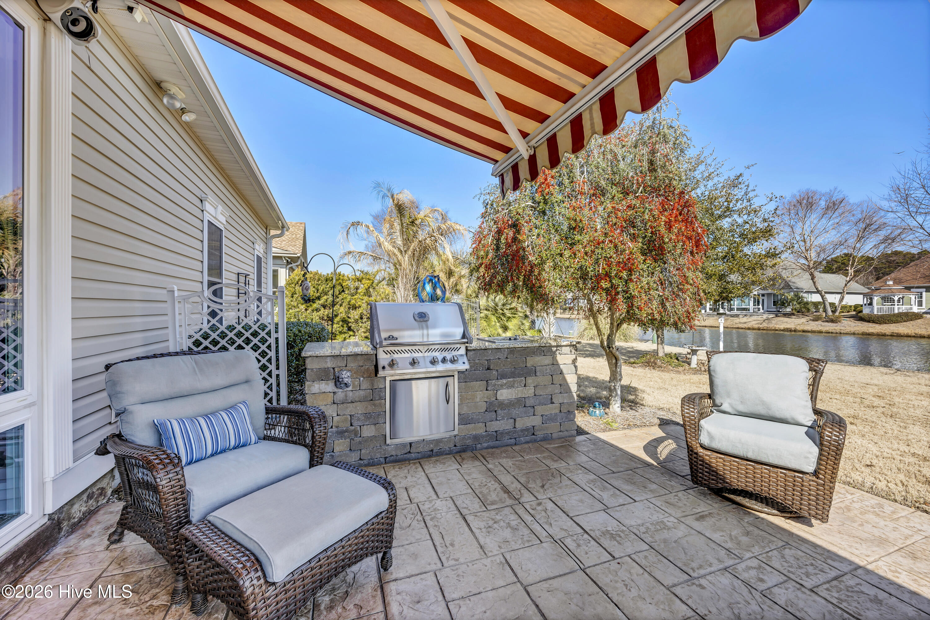 100554141 | Photo 30