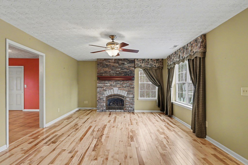 Exterior photo of 368 Sierra Springs Drive, Murphy, NC 28906. MLS: 98544577
