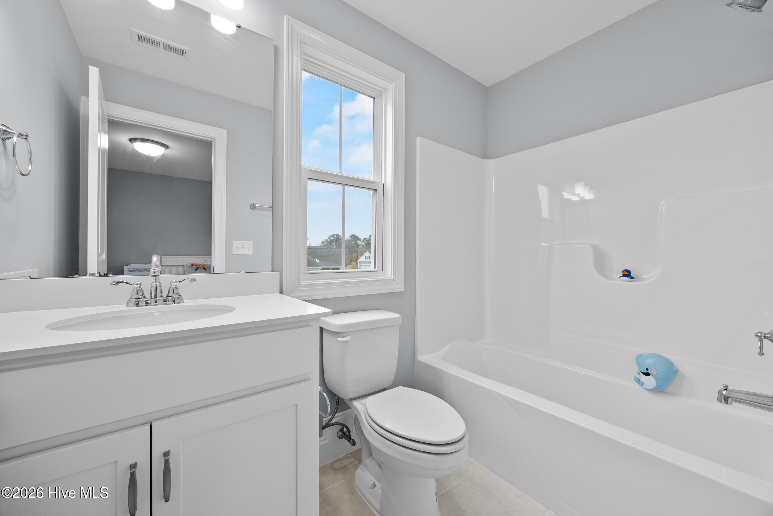 100552292 | Photo 40