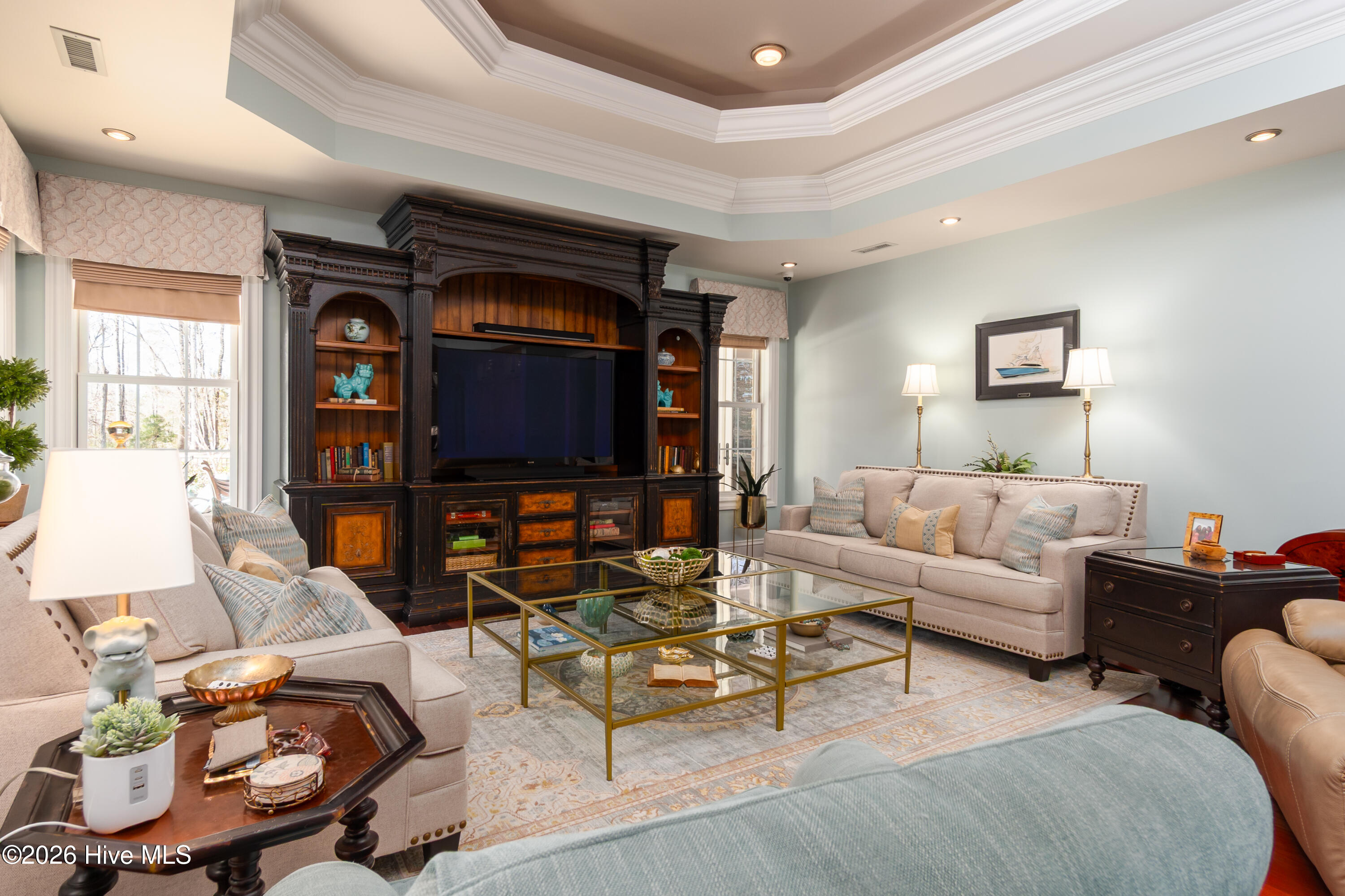 100550947 | Photo 32