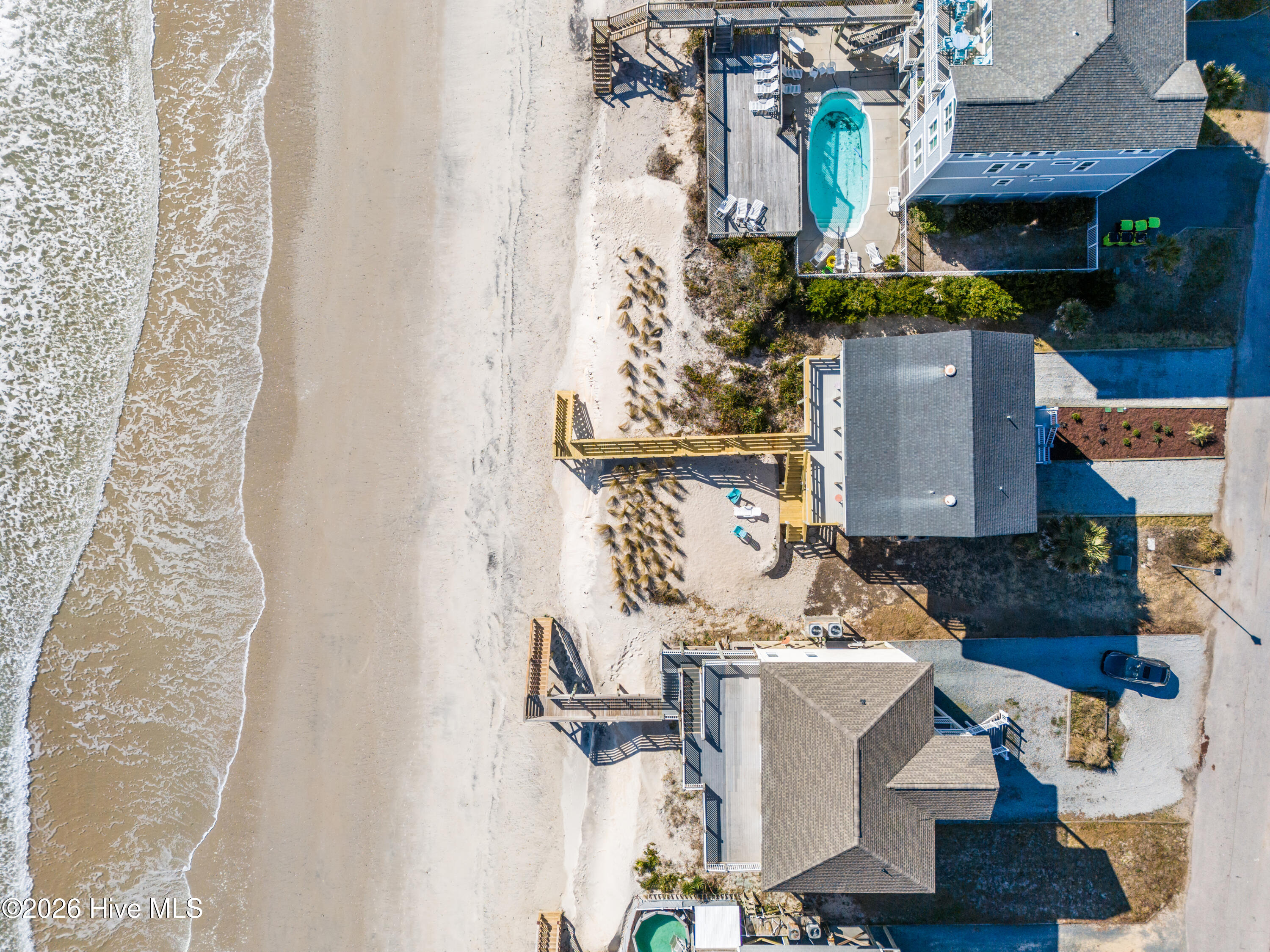 100551936 | Photo 27