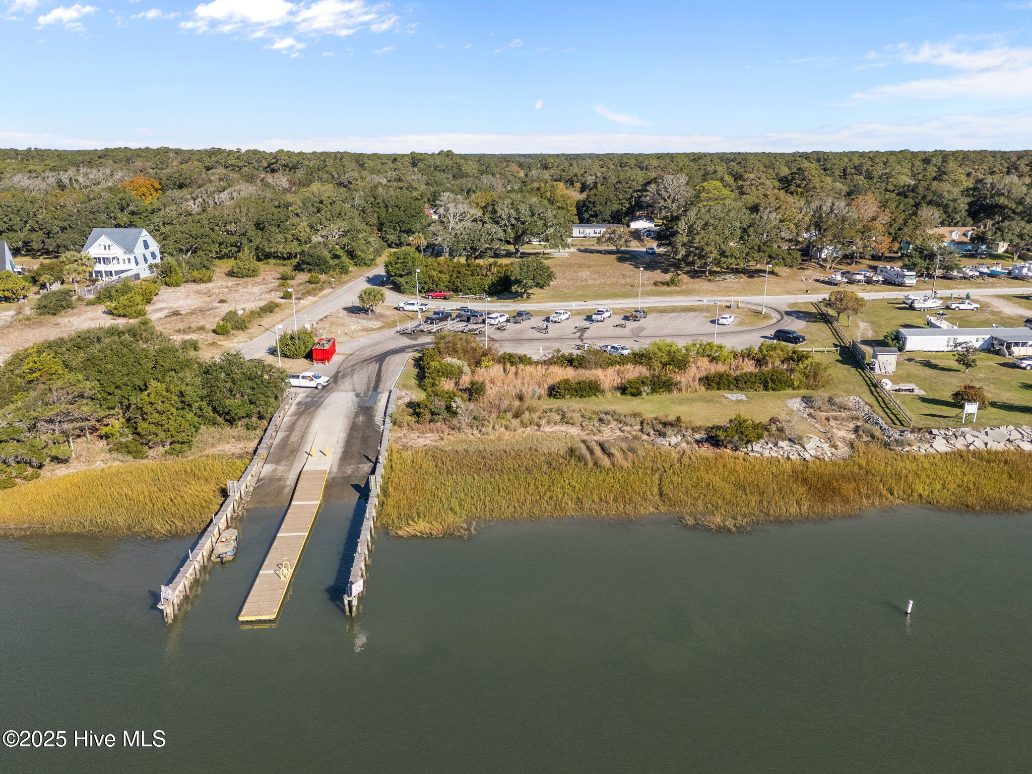 100539780 | Photo 53