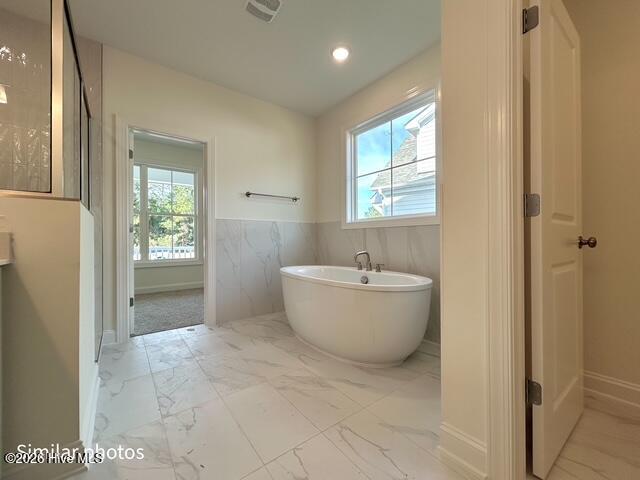 100535457 | Photo 38