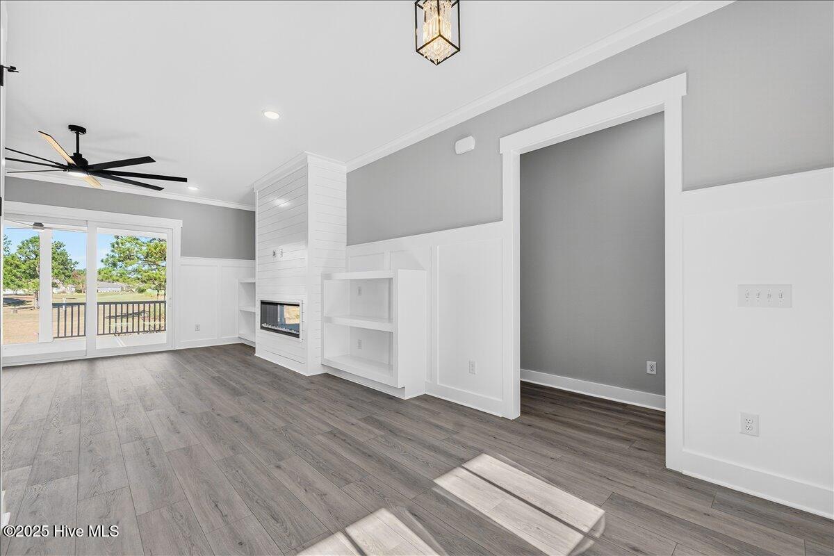 100541548 | Photo 15