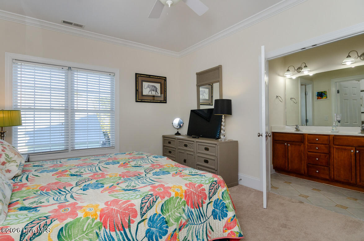 100550509 | Photo 42