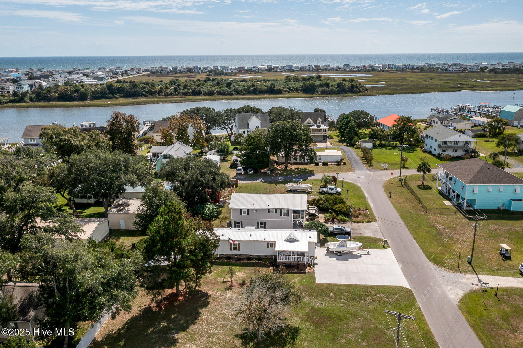 100535195 | Photo 39