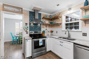 100505166 | Photo 10