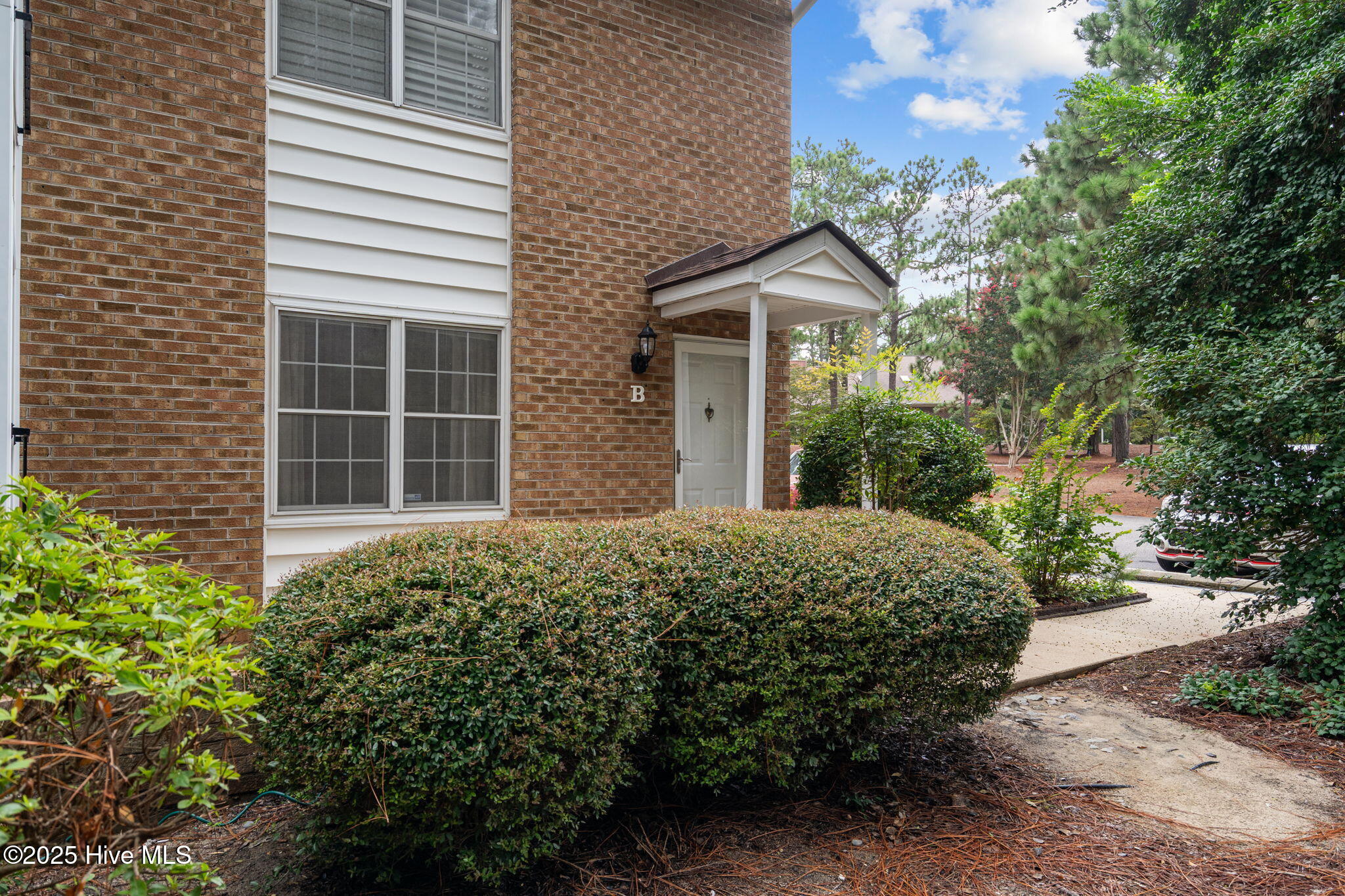 Homes for sale in Pinehurst, NC | 9 Pinehurst Manor Dr #B, Pinehurst, NC 28374 | MLS# 100525115