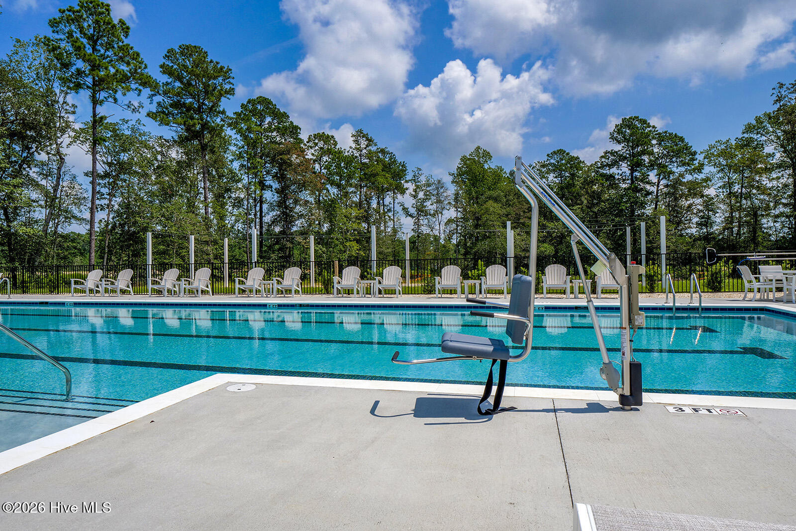 100567572 | Photo 44