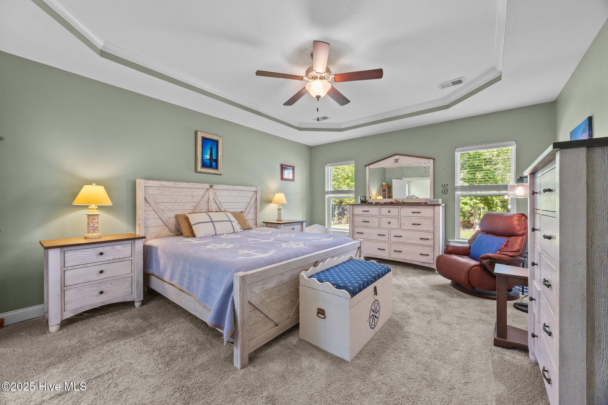 100518510 | Photo 18