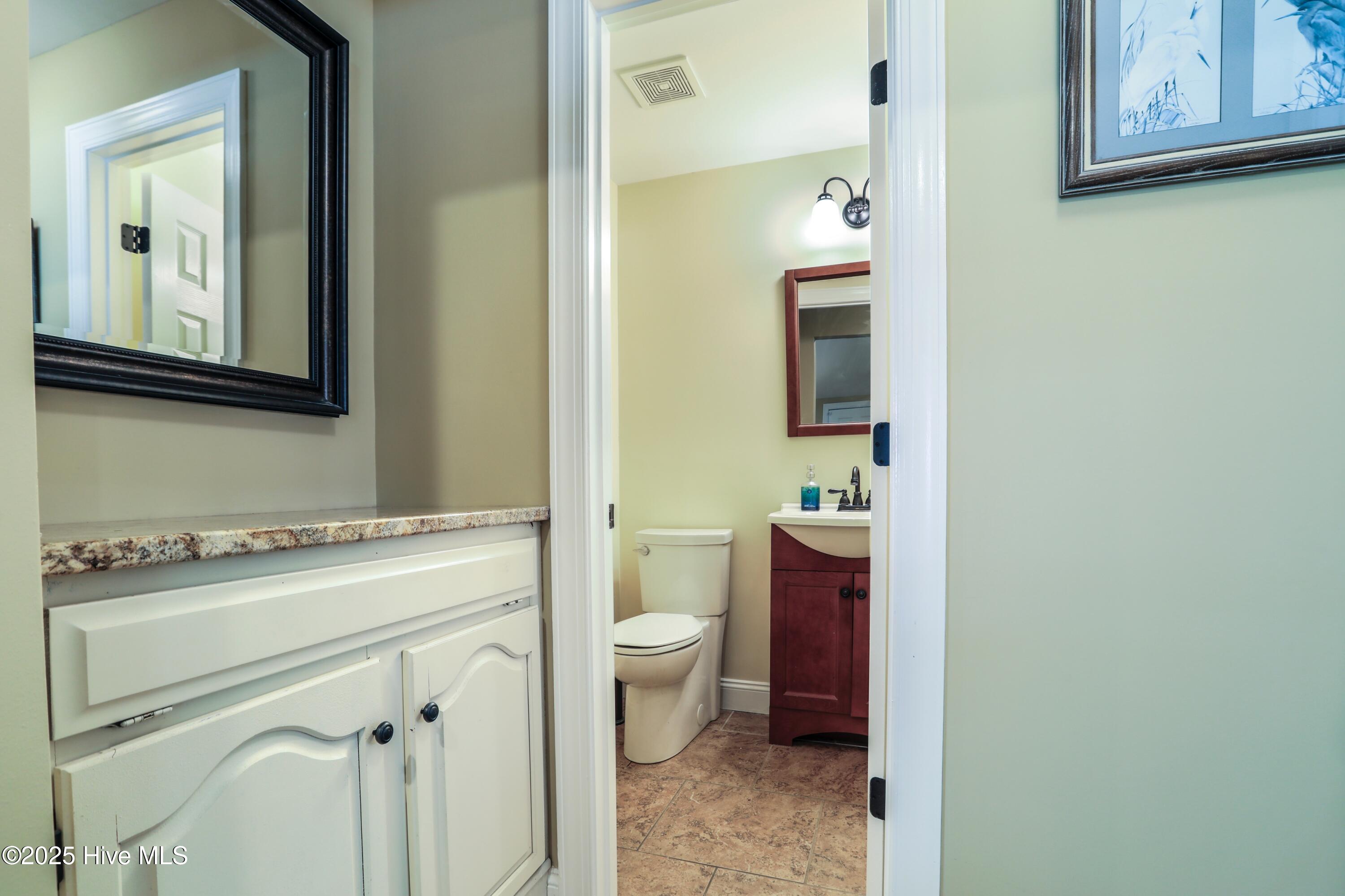 100513124 | Photo 21