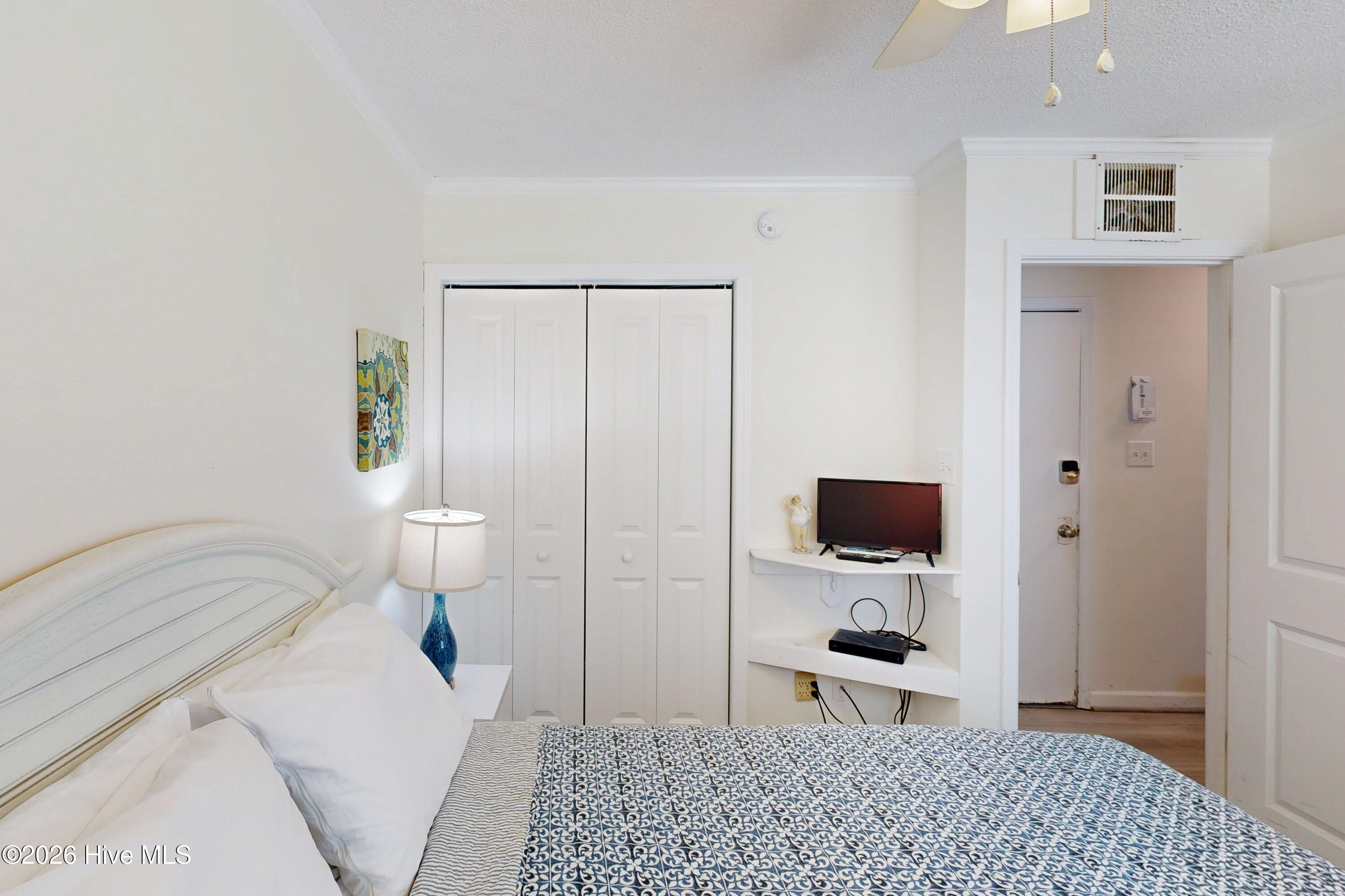 100552240 | Photo 14