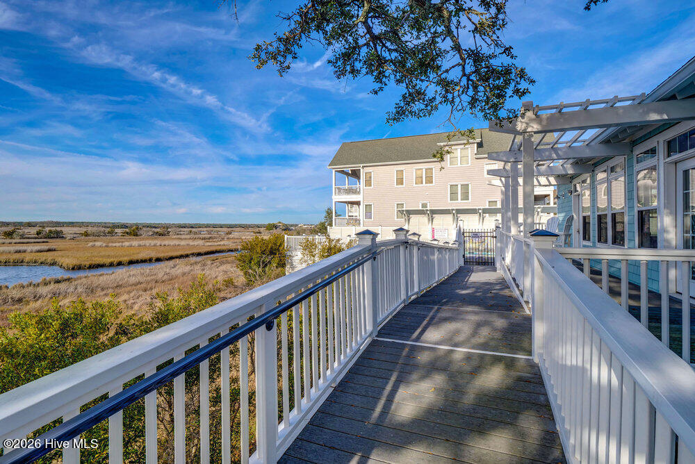 100562970 | Photo 57