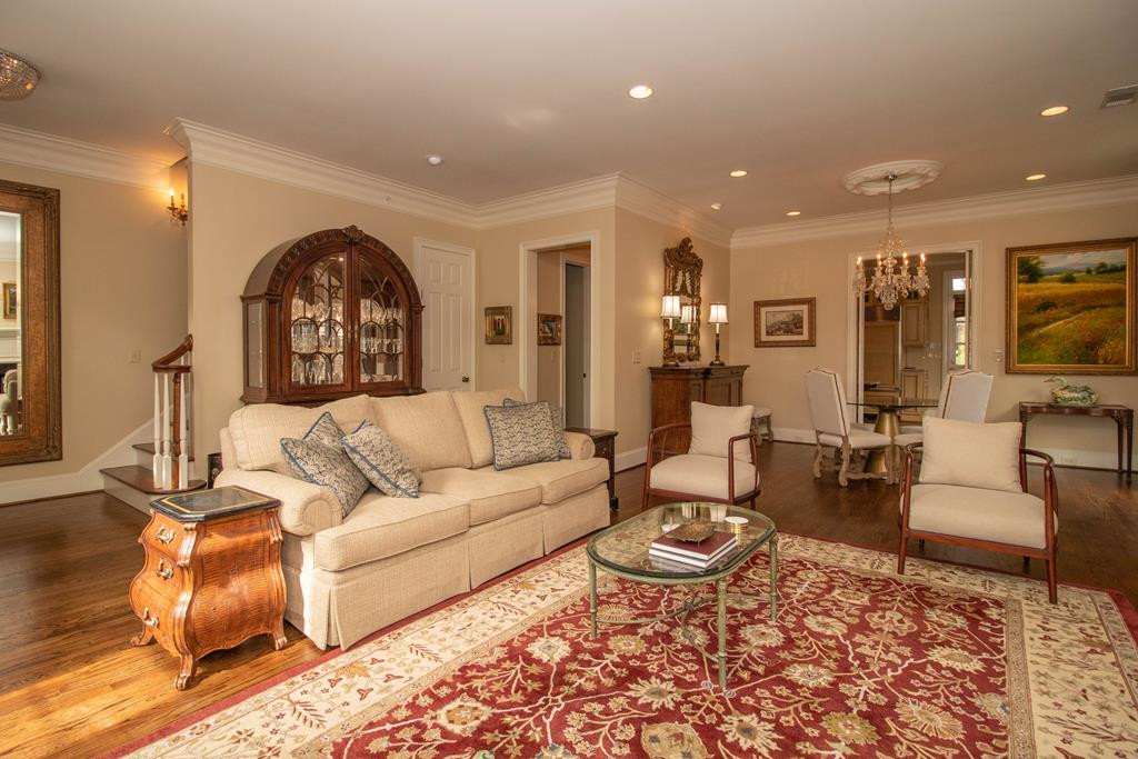 352 Park Avenue SW, Aiken, SC 29801 Listing Photo  5