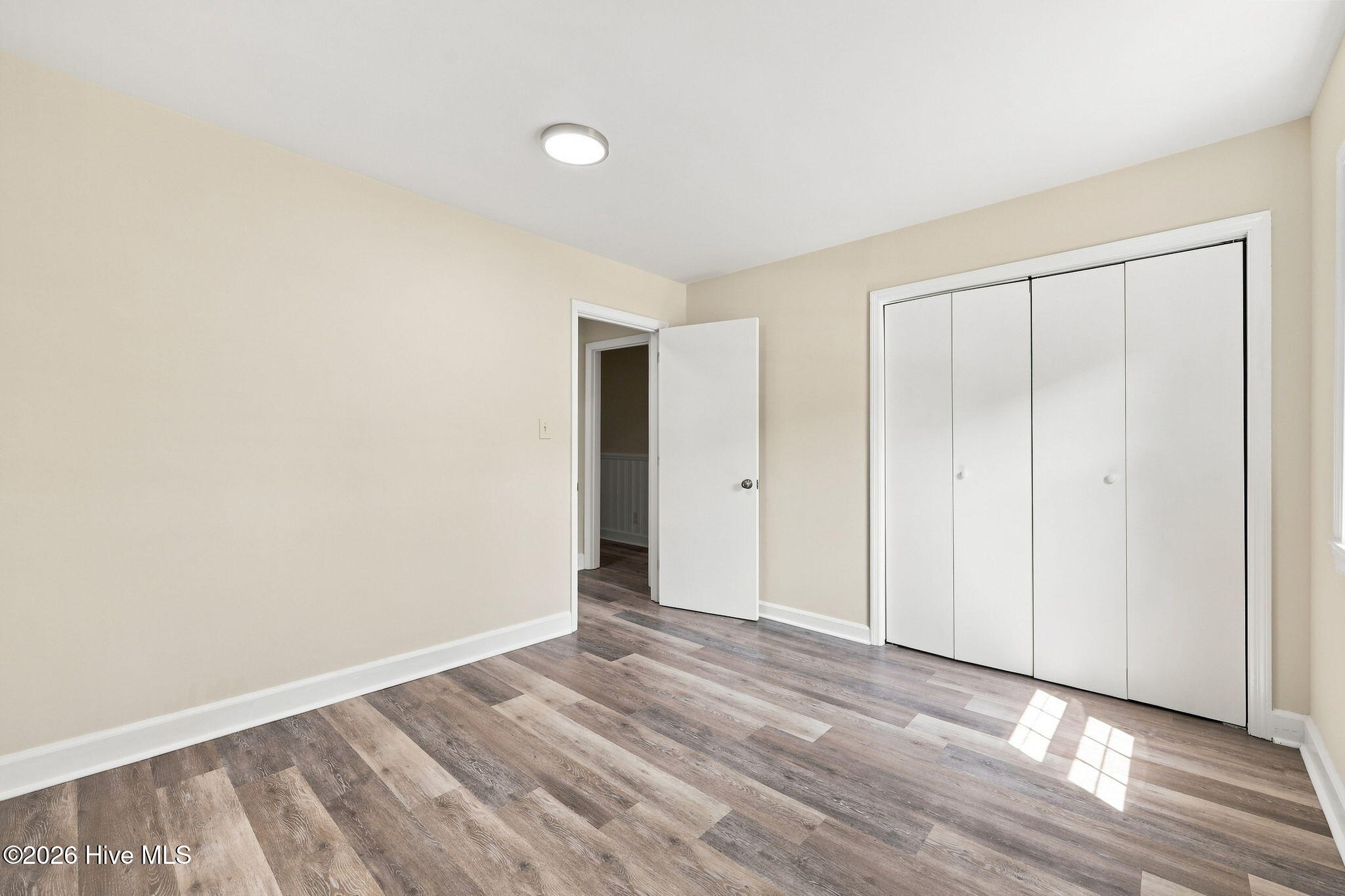 2554 Forest 