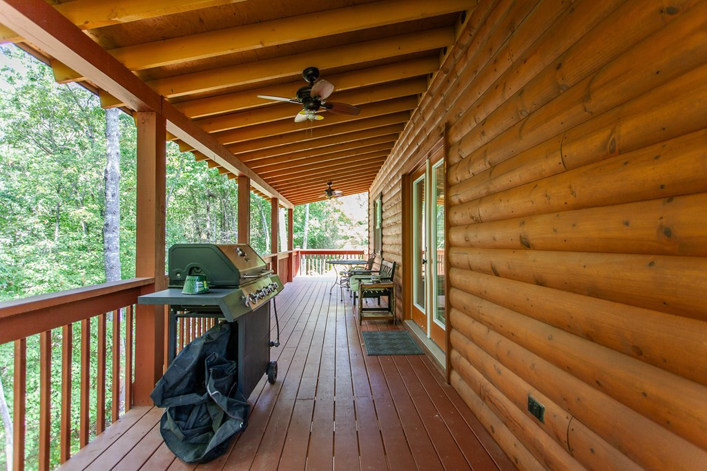 Exterior photo of 15 Fern Ridge Trail, Murphy, NC 28906. MLS: 98500372