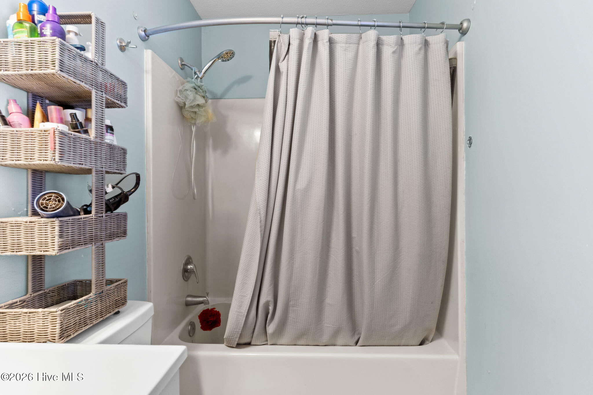 100567979 | Photo 21