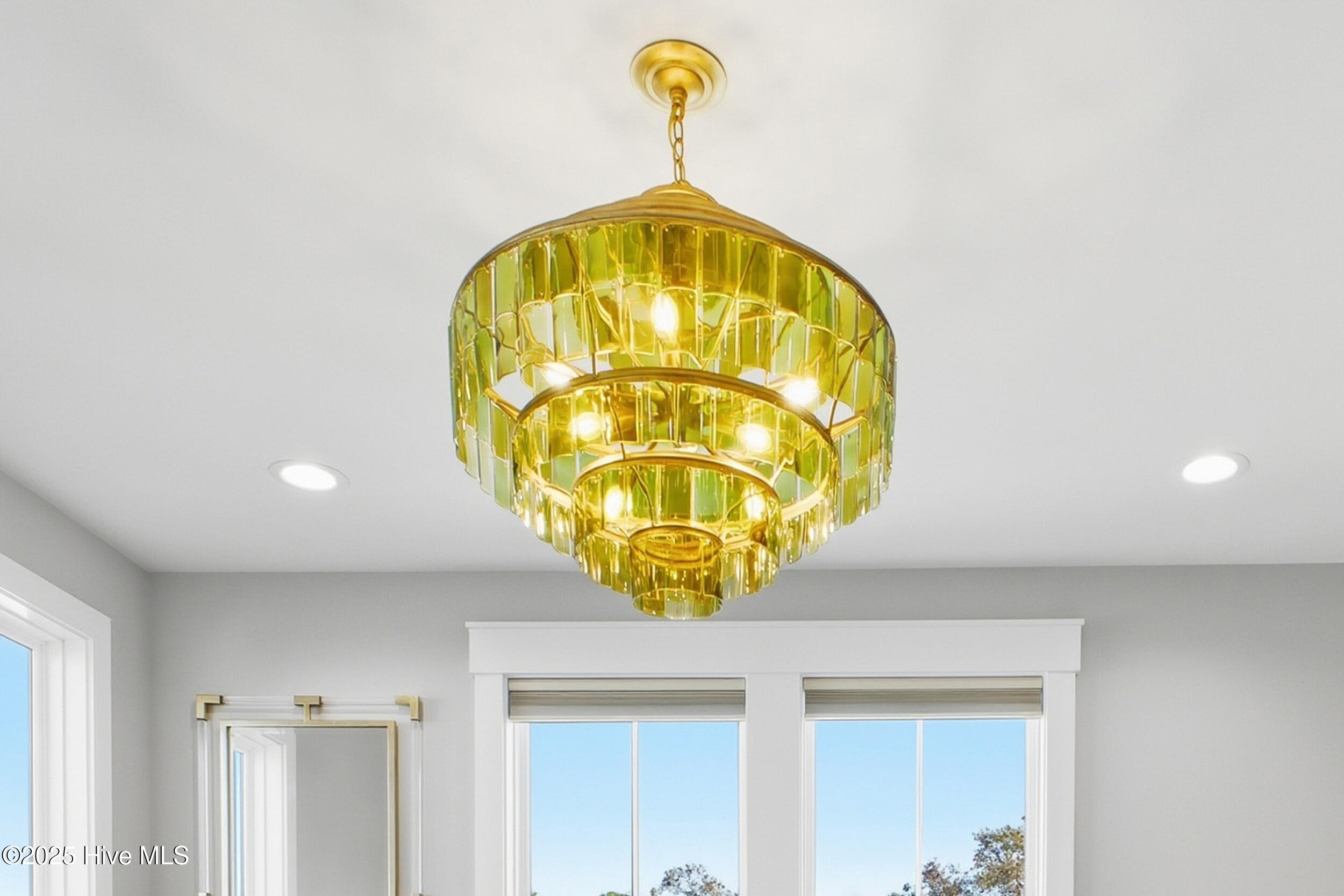 100540842 | Photo 44