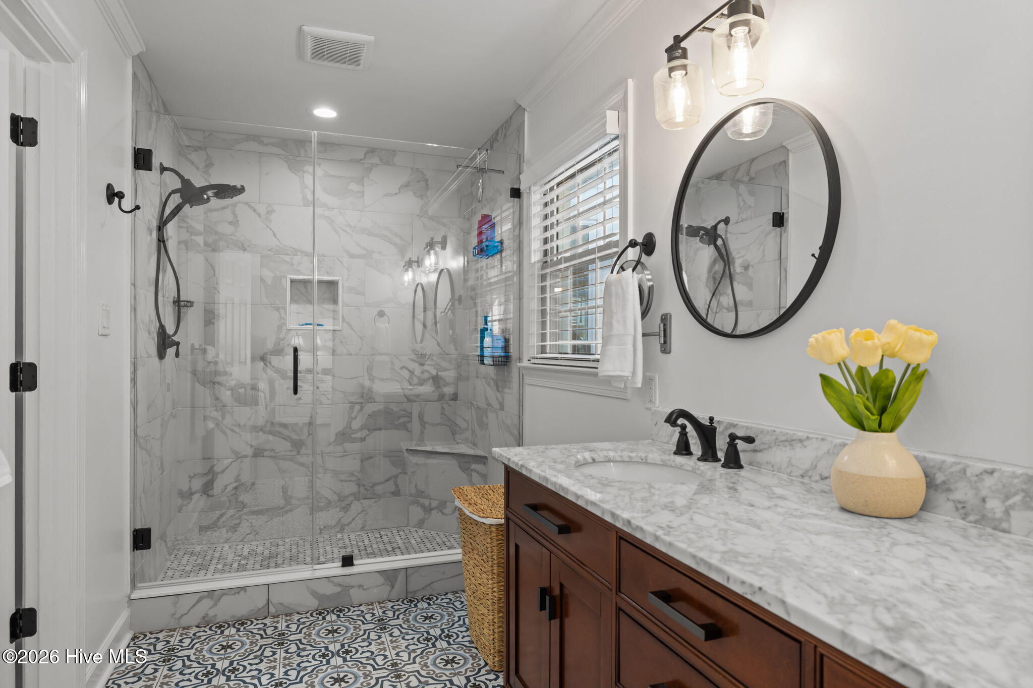 100555597 | Photo 40