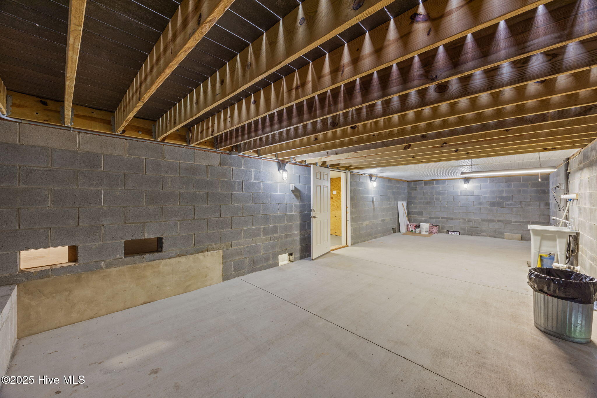 402 Whittaker Point Road,Oriental