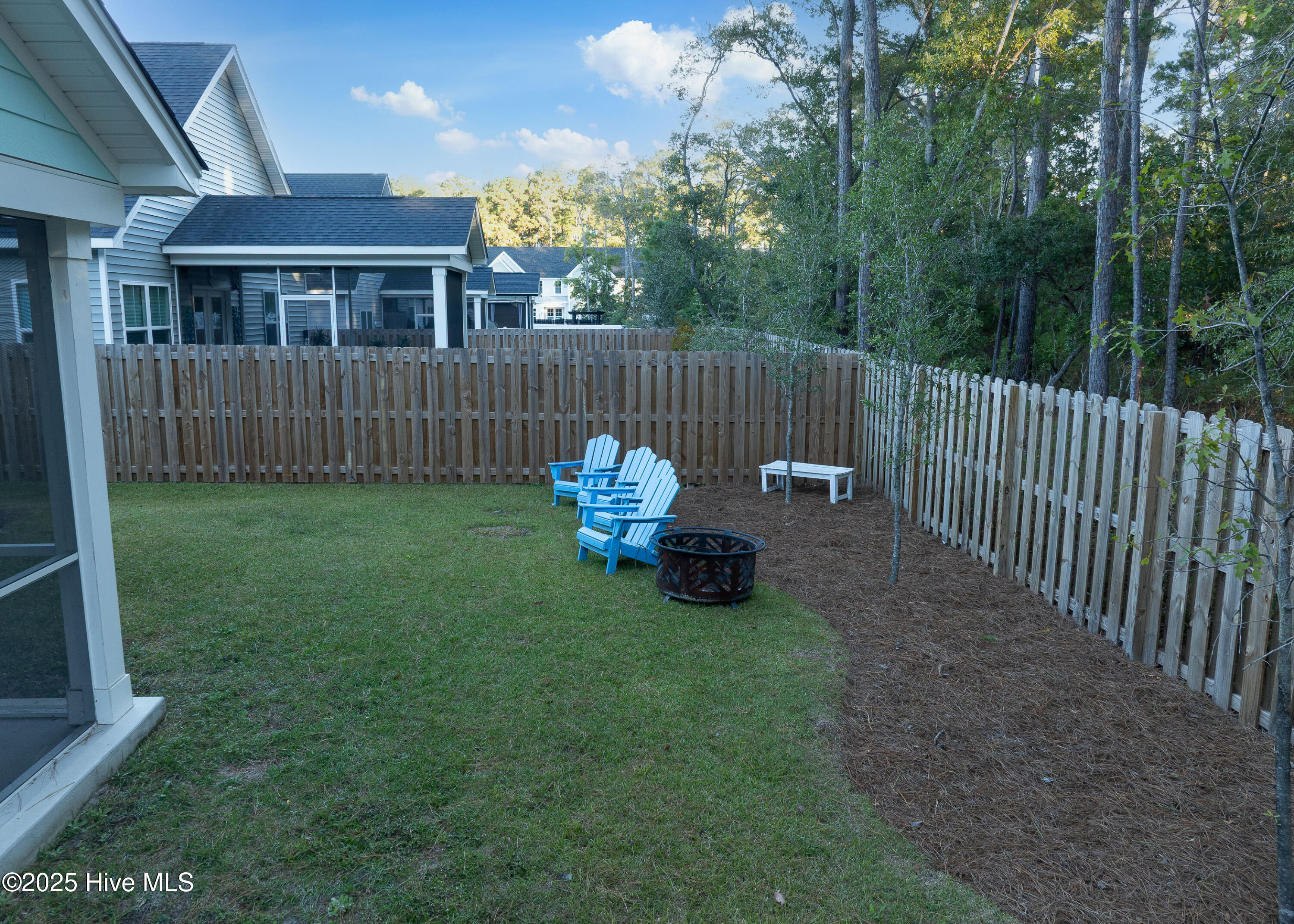 100539814 | Photo 34