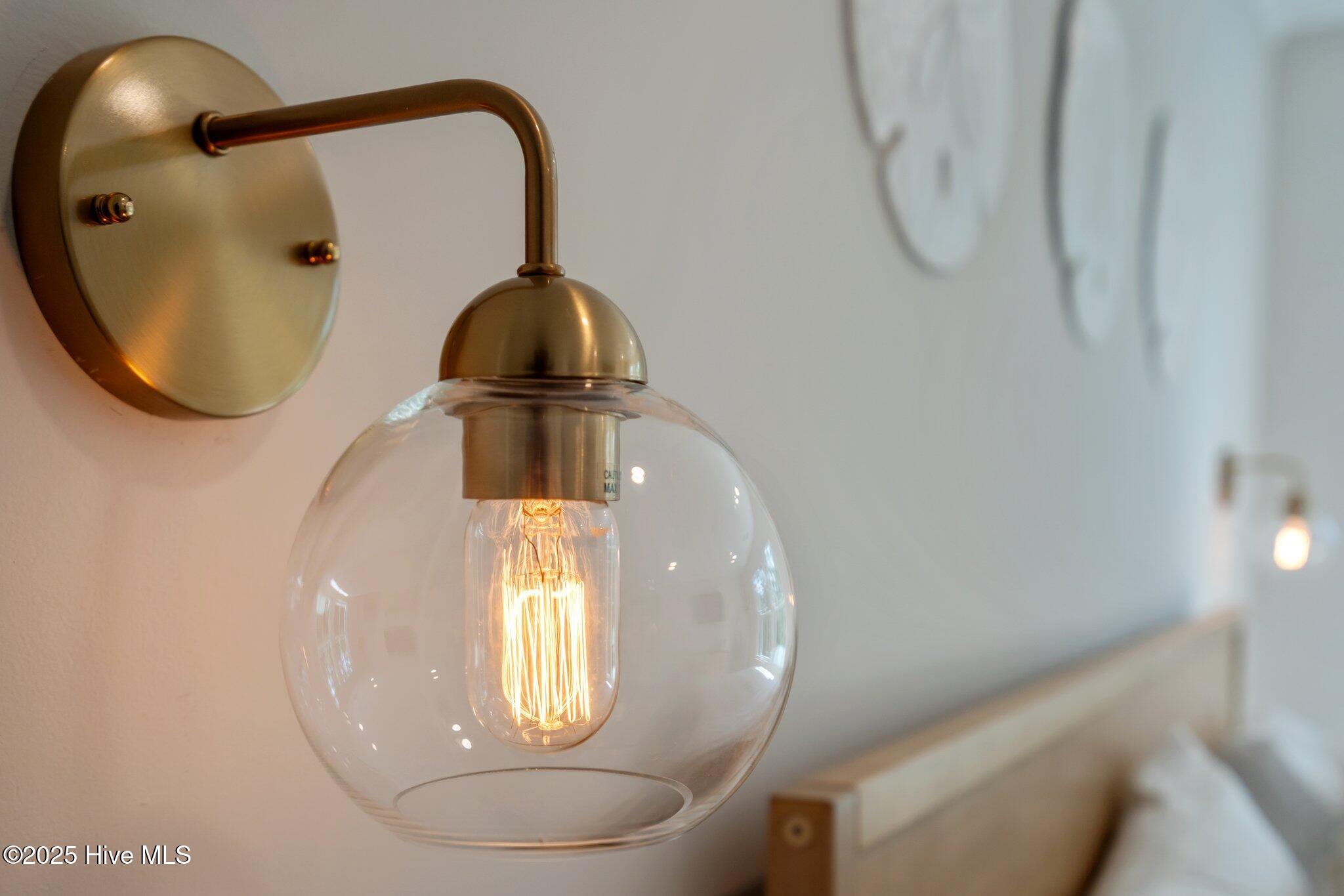 100519500 | Photo 63