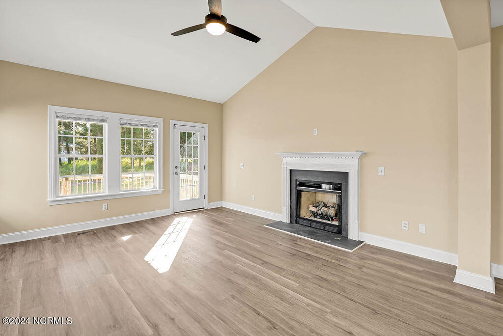 5104 Boss Court SE, Southport, NC 28461 – photo 16: 5104BossCourtSoutheast-14
