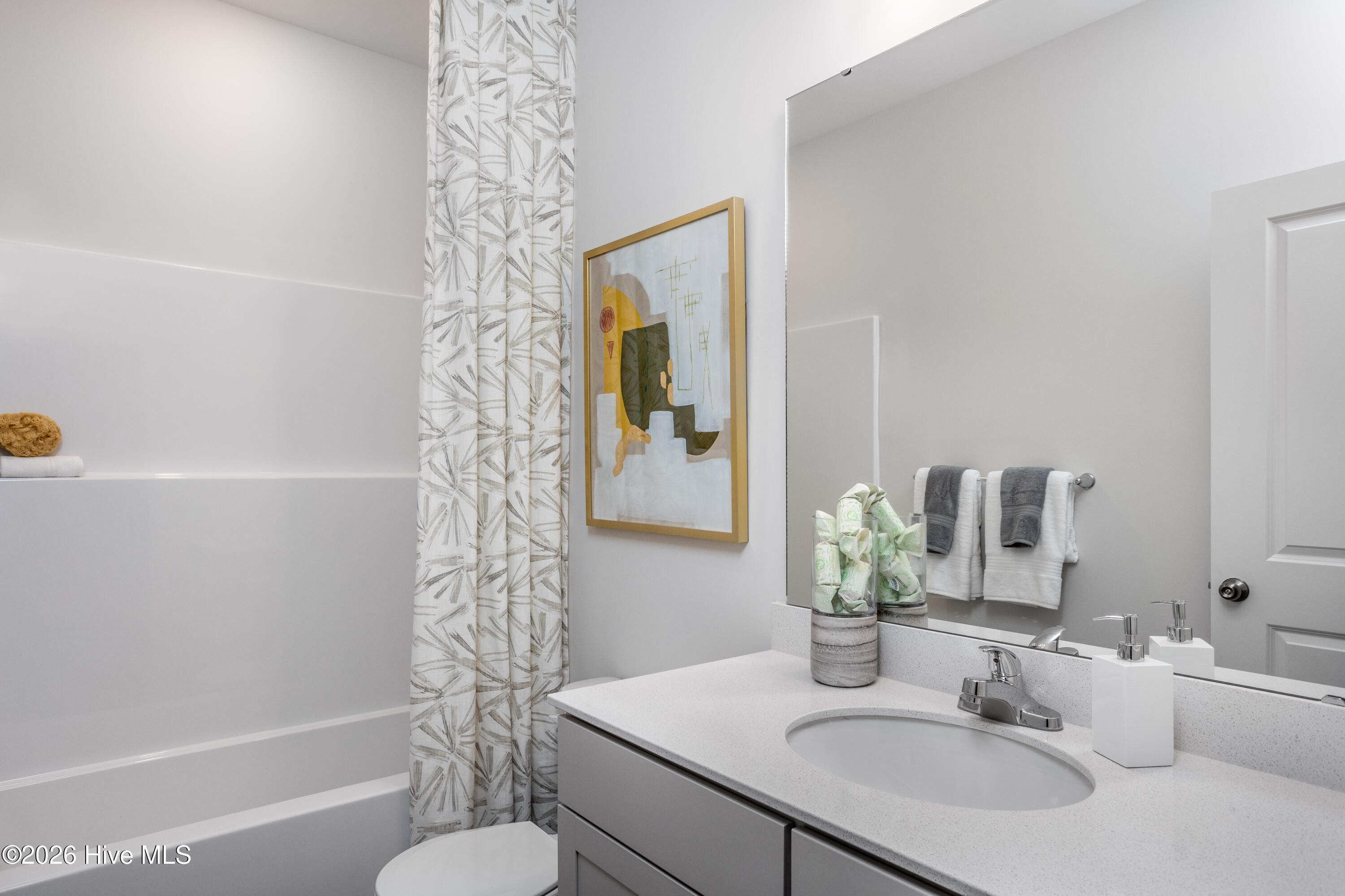 100547505 | Photo 18