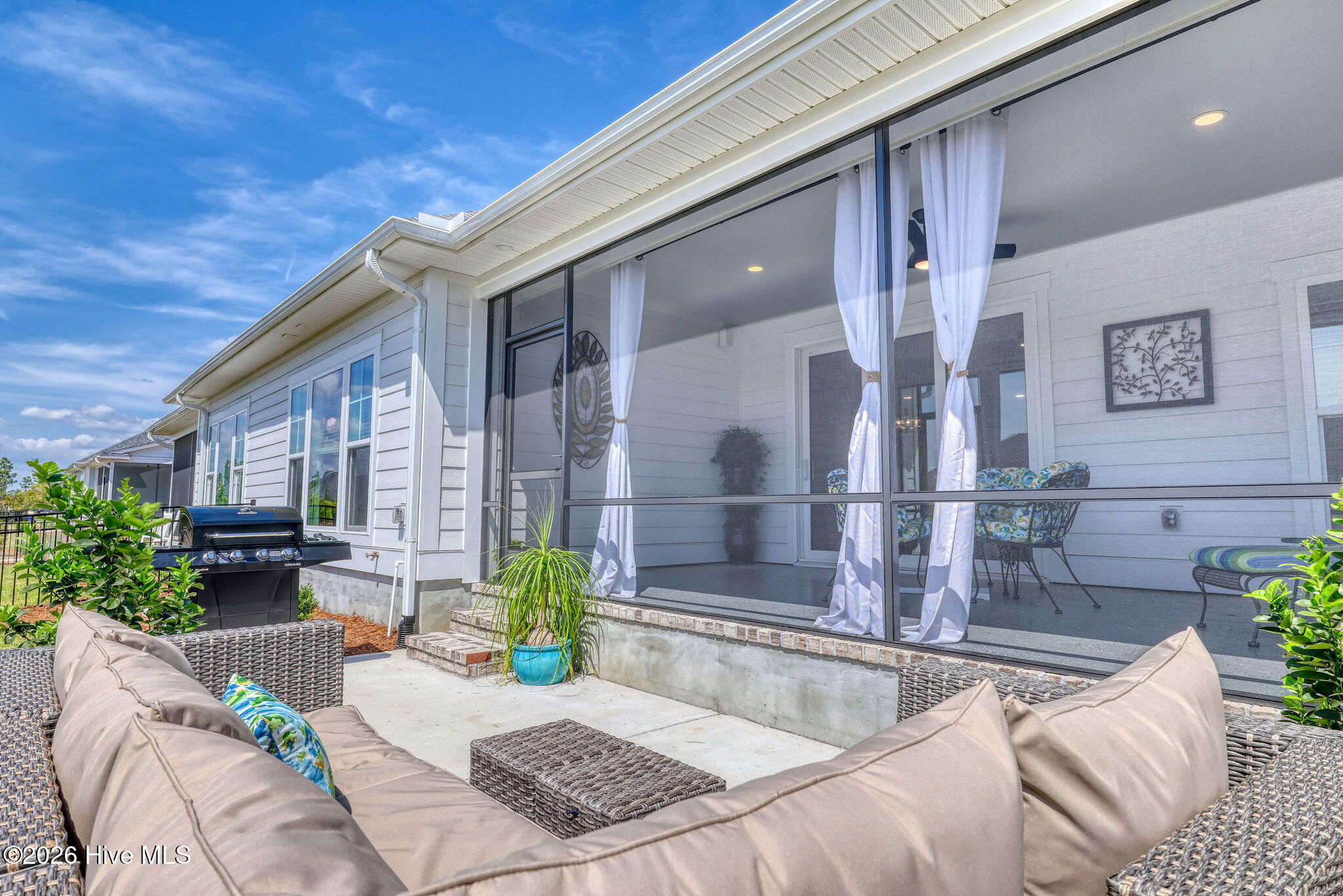 100568538 | Photo 27