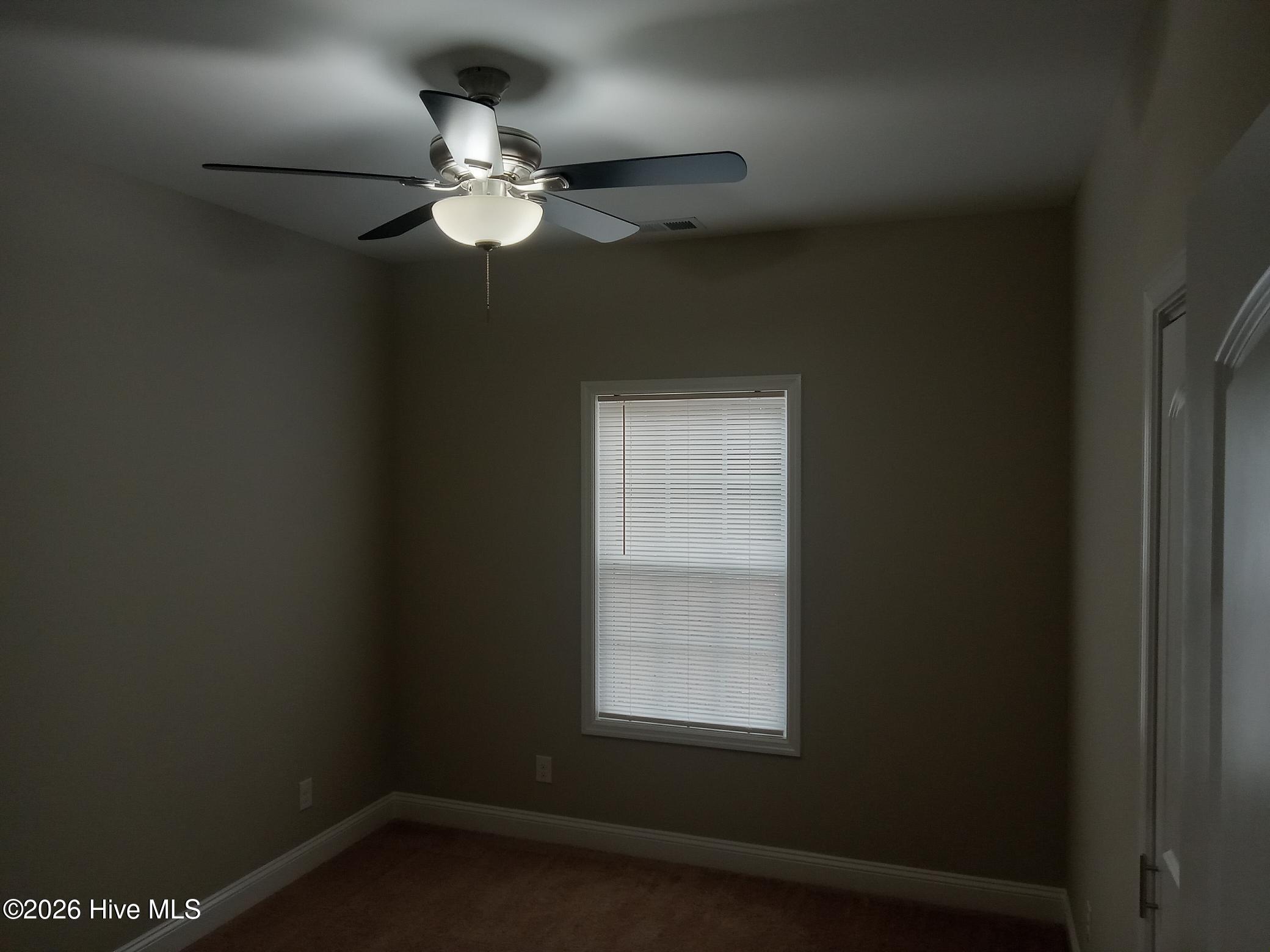 100521963 | Photo 17