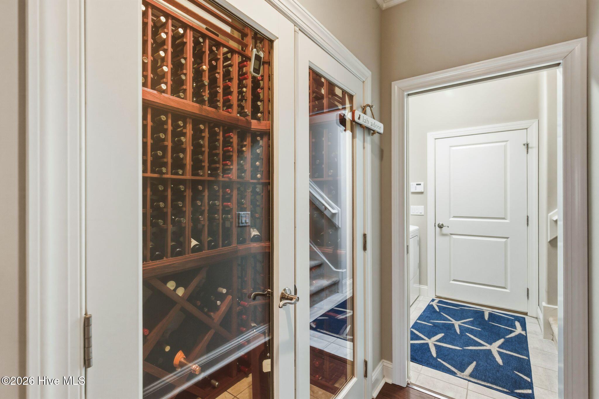 100564432 | Photo 82