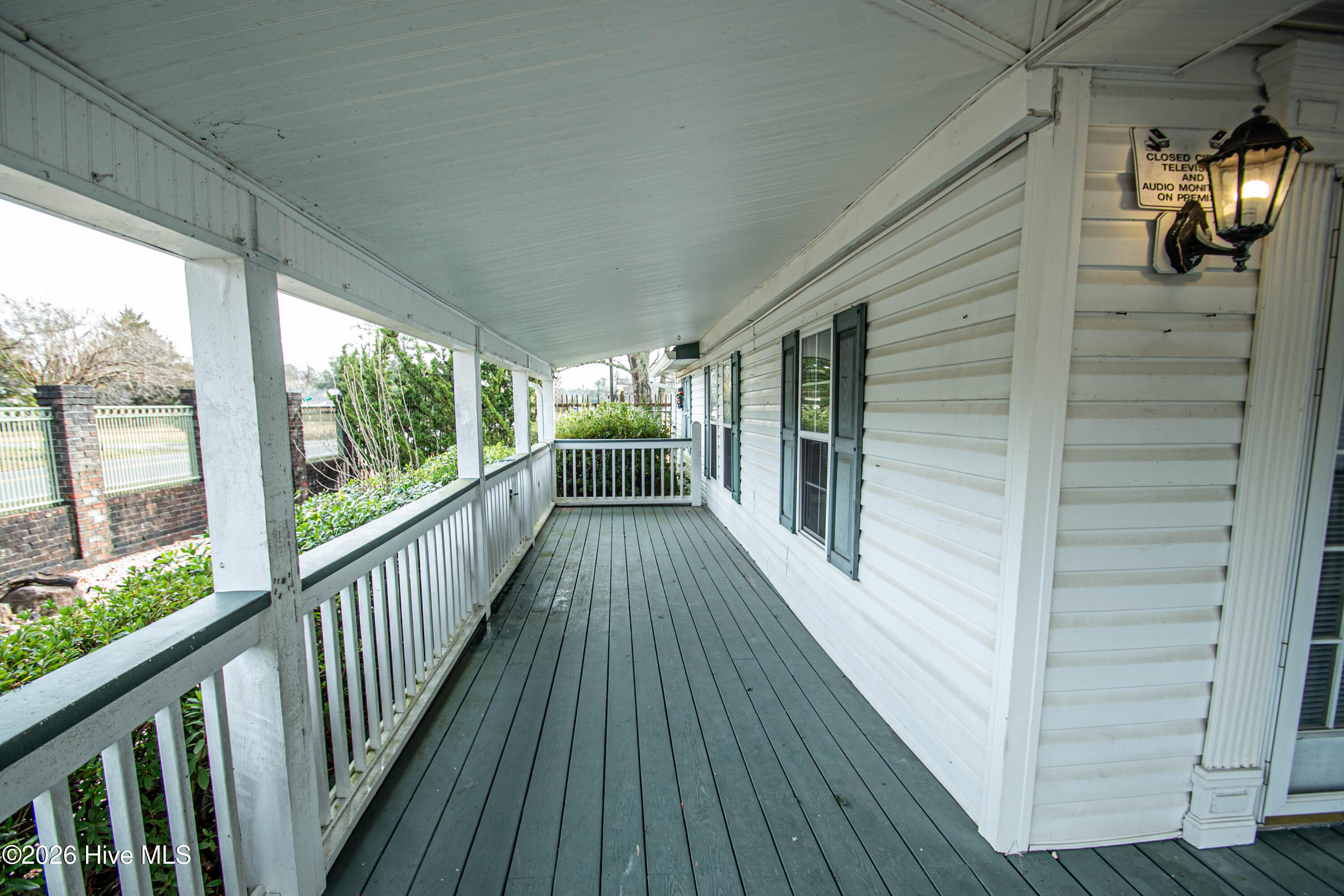 100554642 | Photo 107