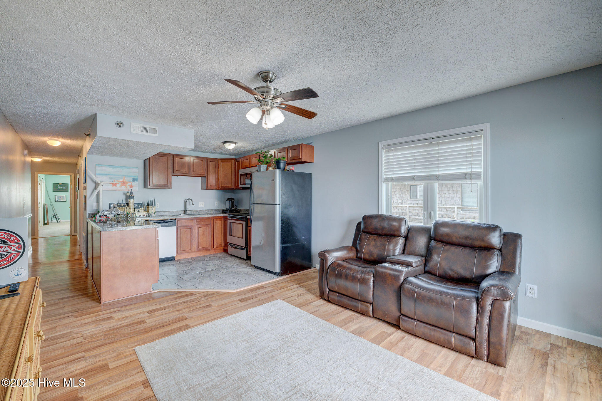 501 Canal Drive Apt A, Carolina Beach, NC 28428 – photo 17: 501CanalDriveUnitA-14