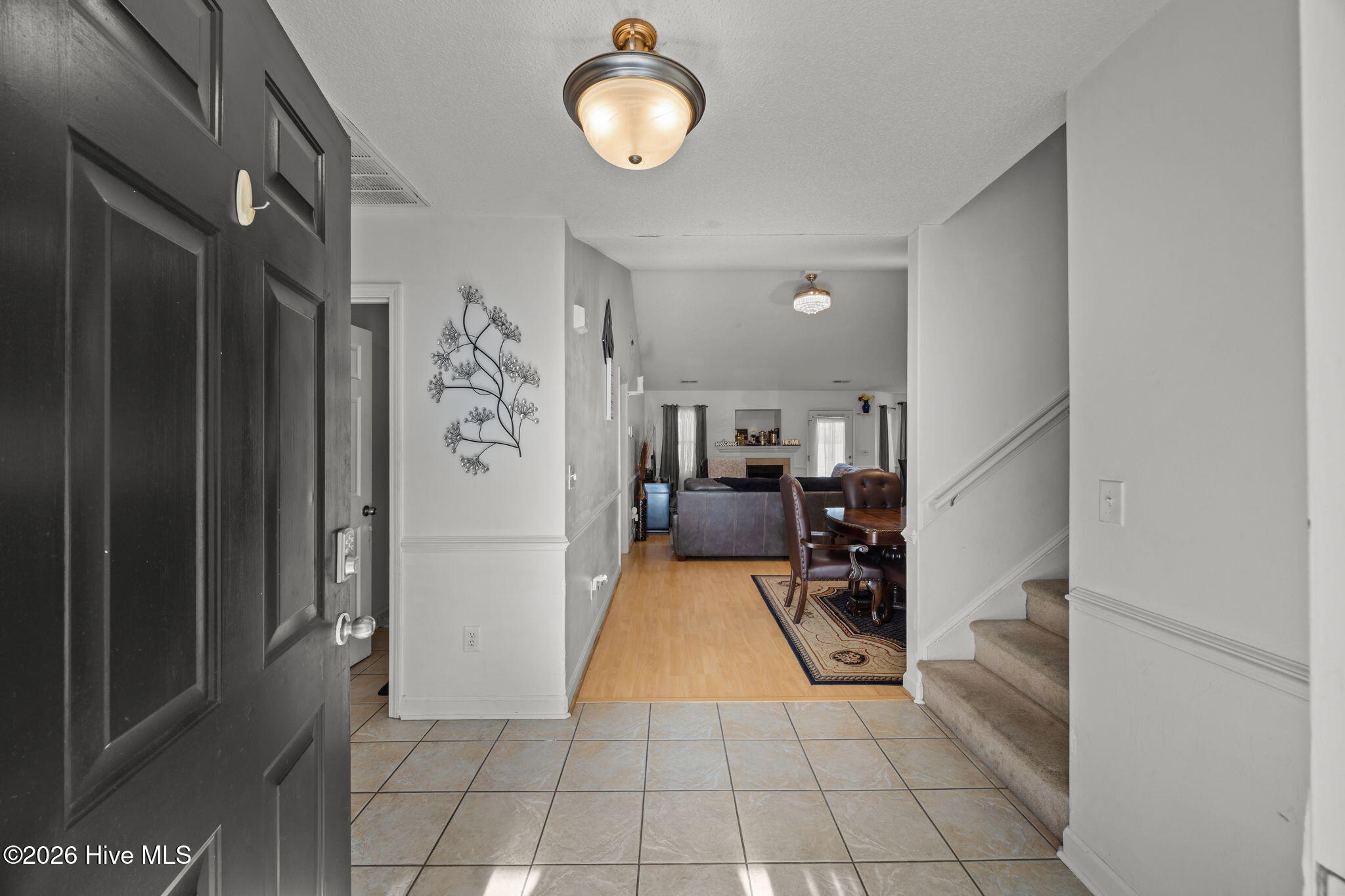 222 Saratoga 