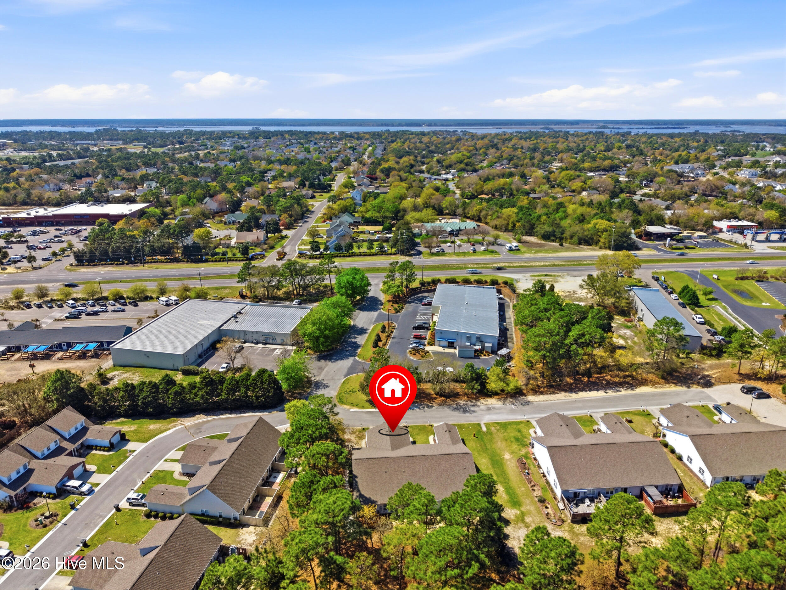 100565868 | Photo 32