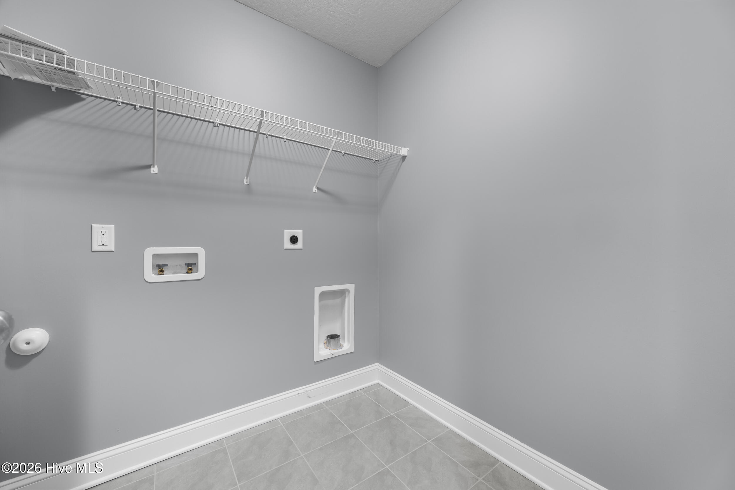 100550034 | Photo 28