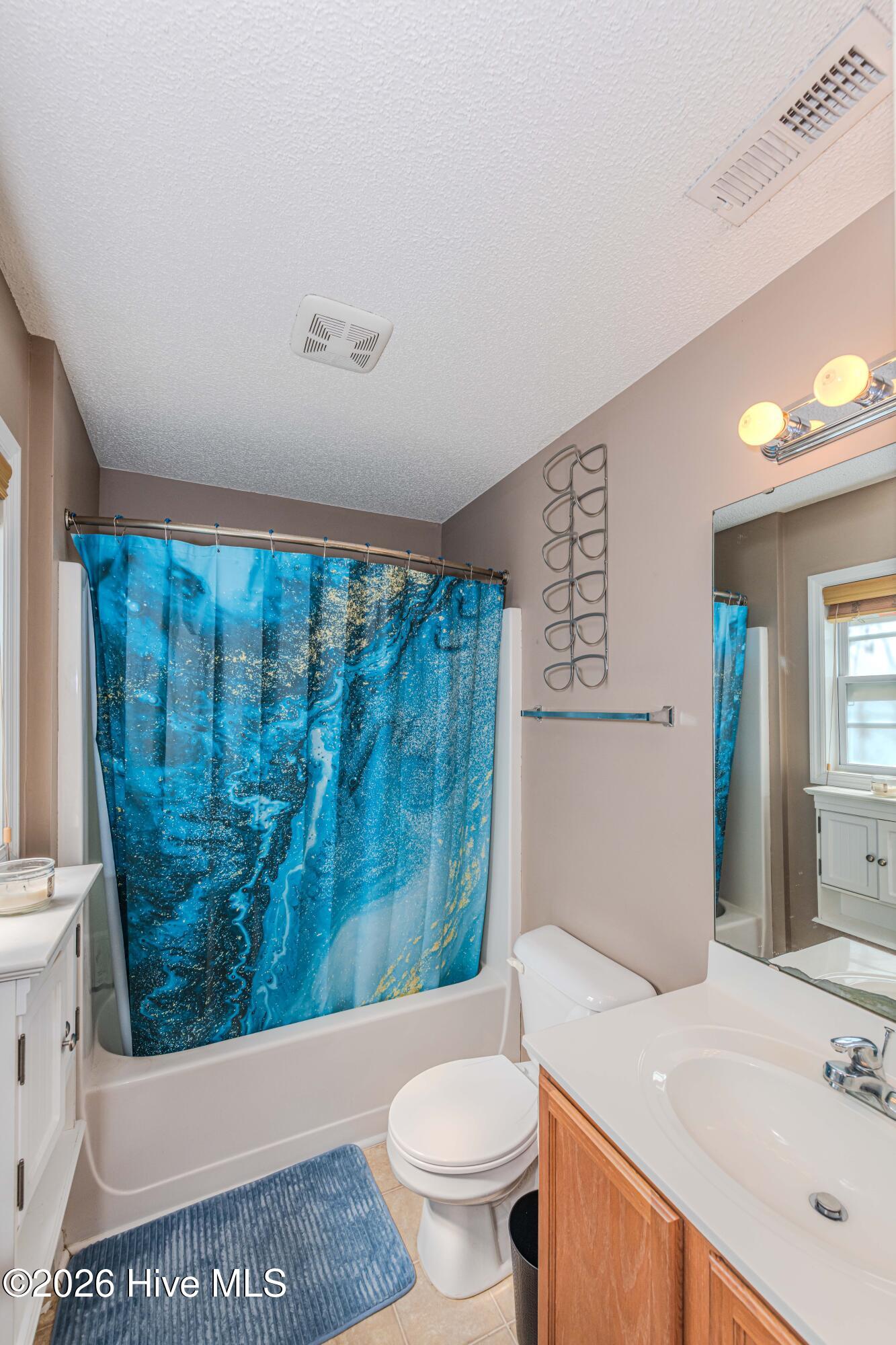 101 Barrington Court,Maple Hill