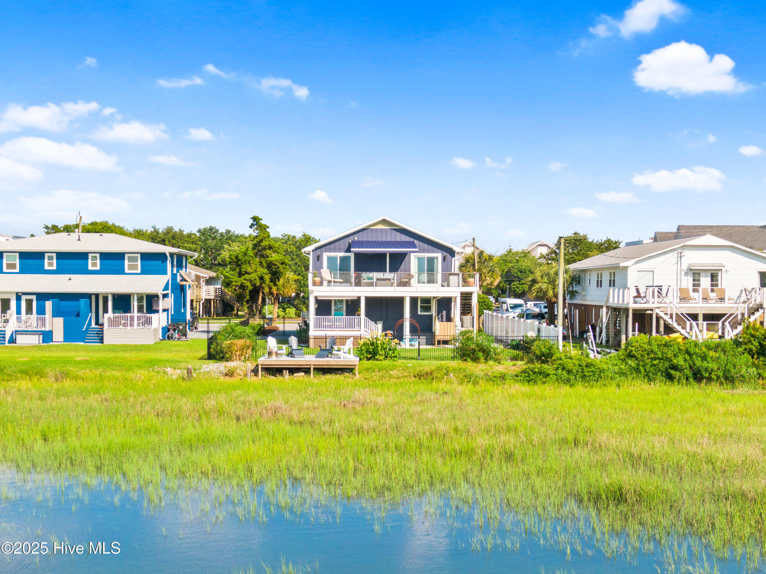 100567814 | Photo 76