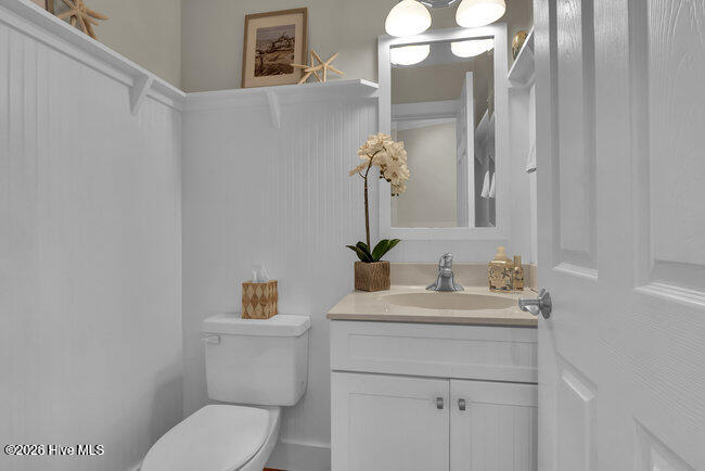 100552893 | Photo 34