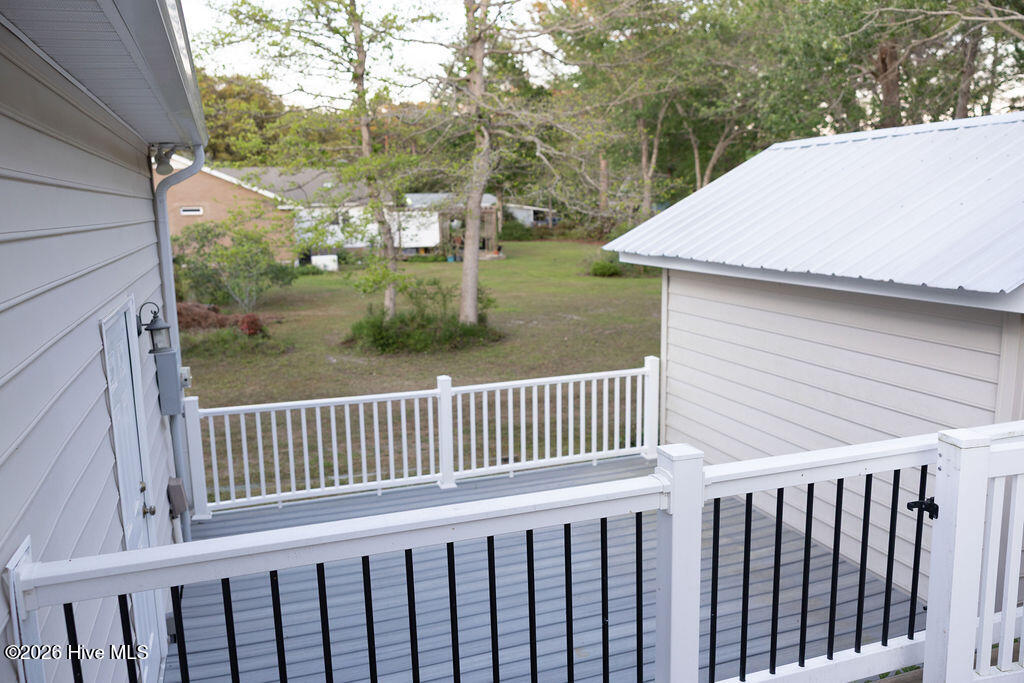 100545558 | Photo 38