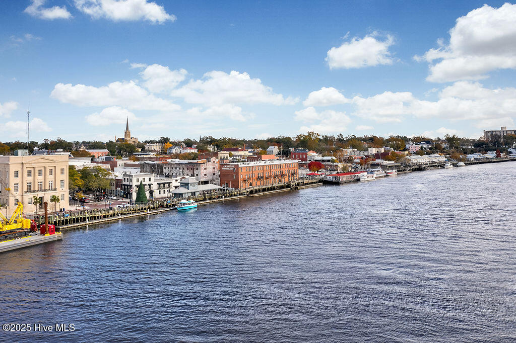 100491129 | Photo 34