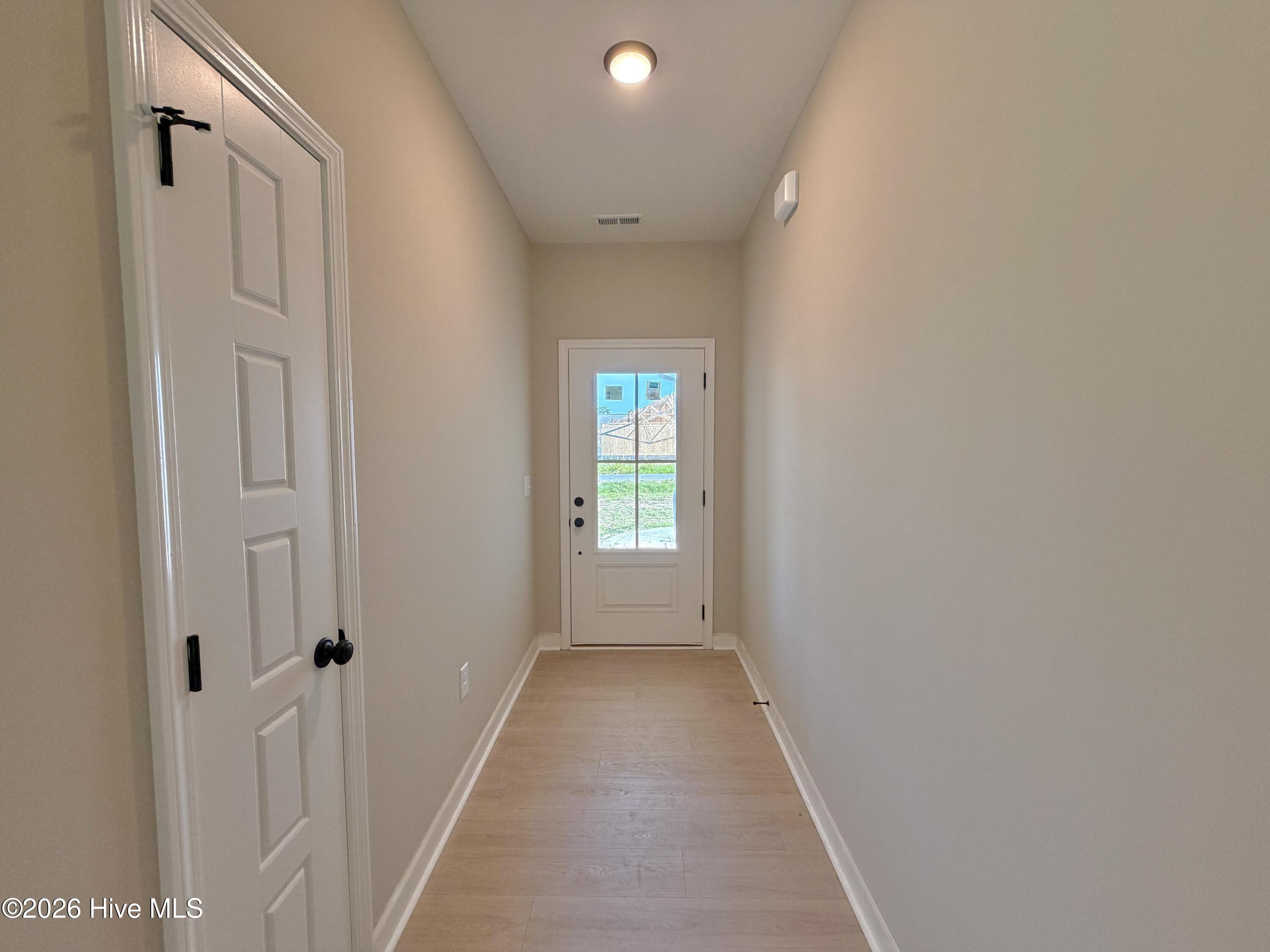 2nd image of 3704 Huntcliff Dr, La Grange, NC 28551 | MLS# 100575950
